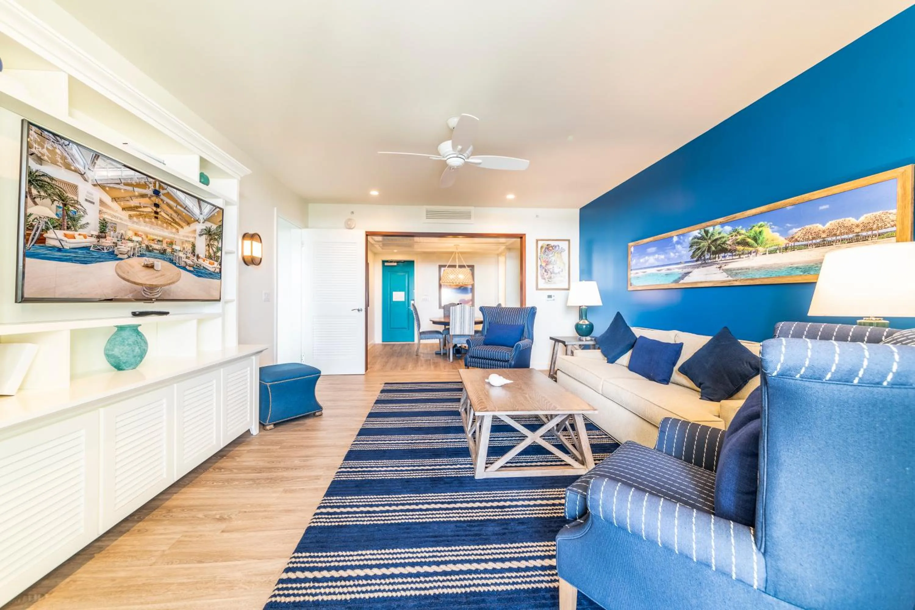 Living room in Margaritaville Resort Orlando