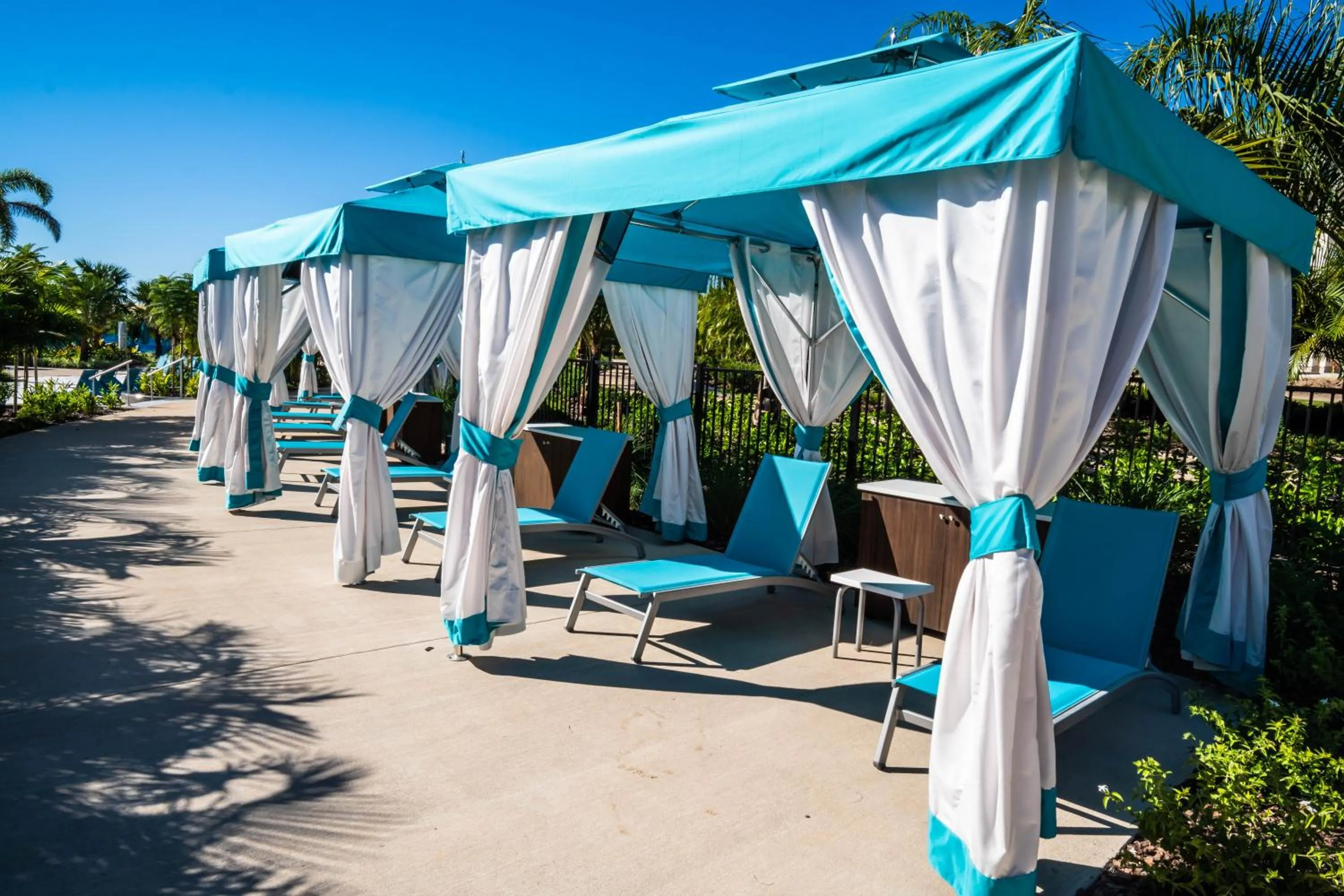 Swimming pool in Margaritaville Resort Orlando