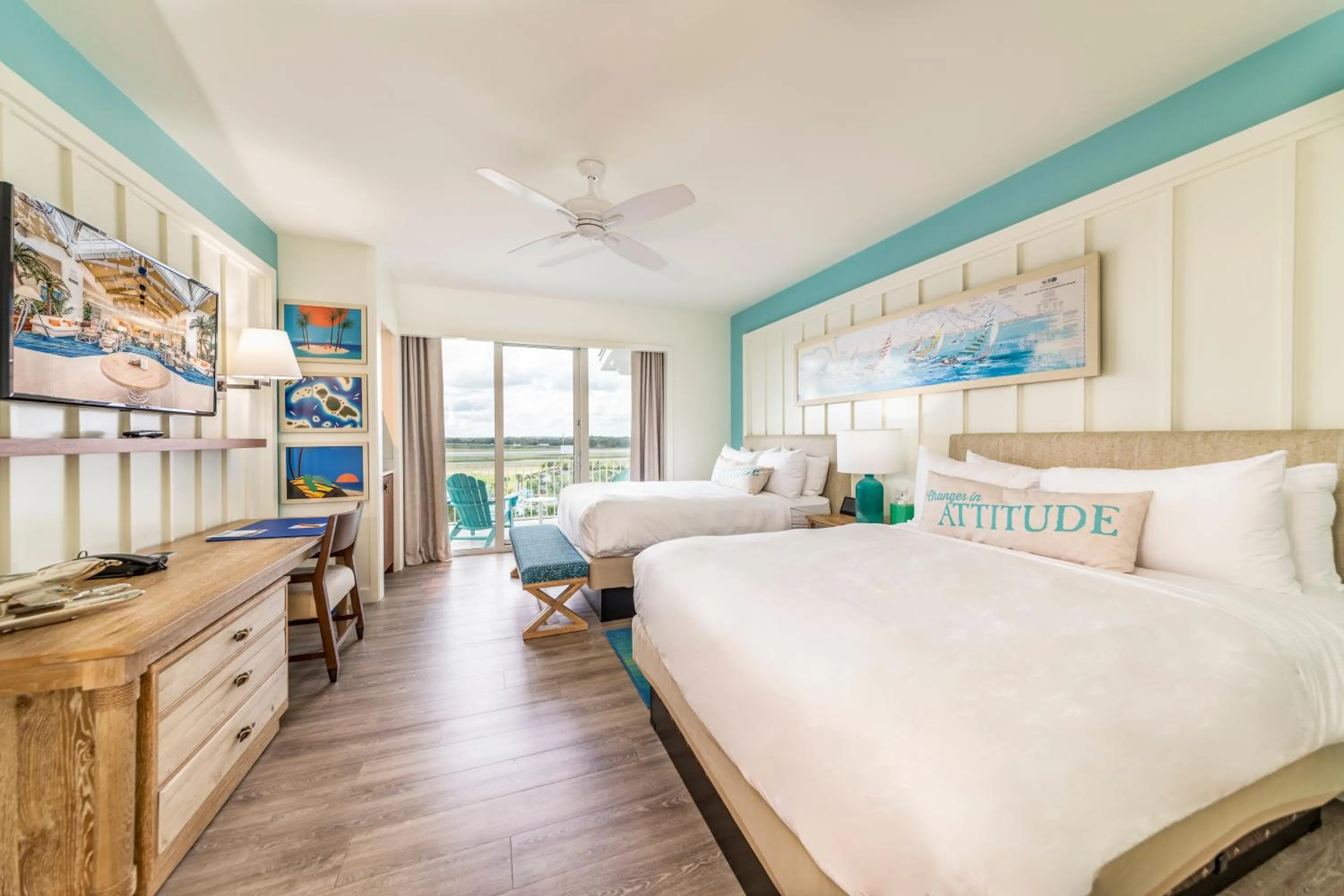 Bedroom, Bed in Margaritaville Resort Orlando