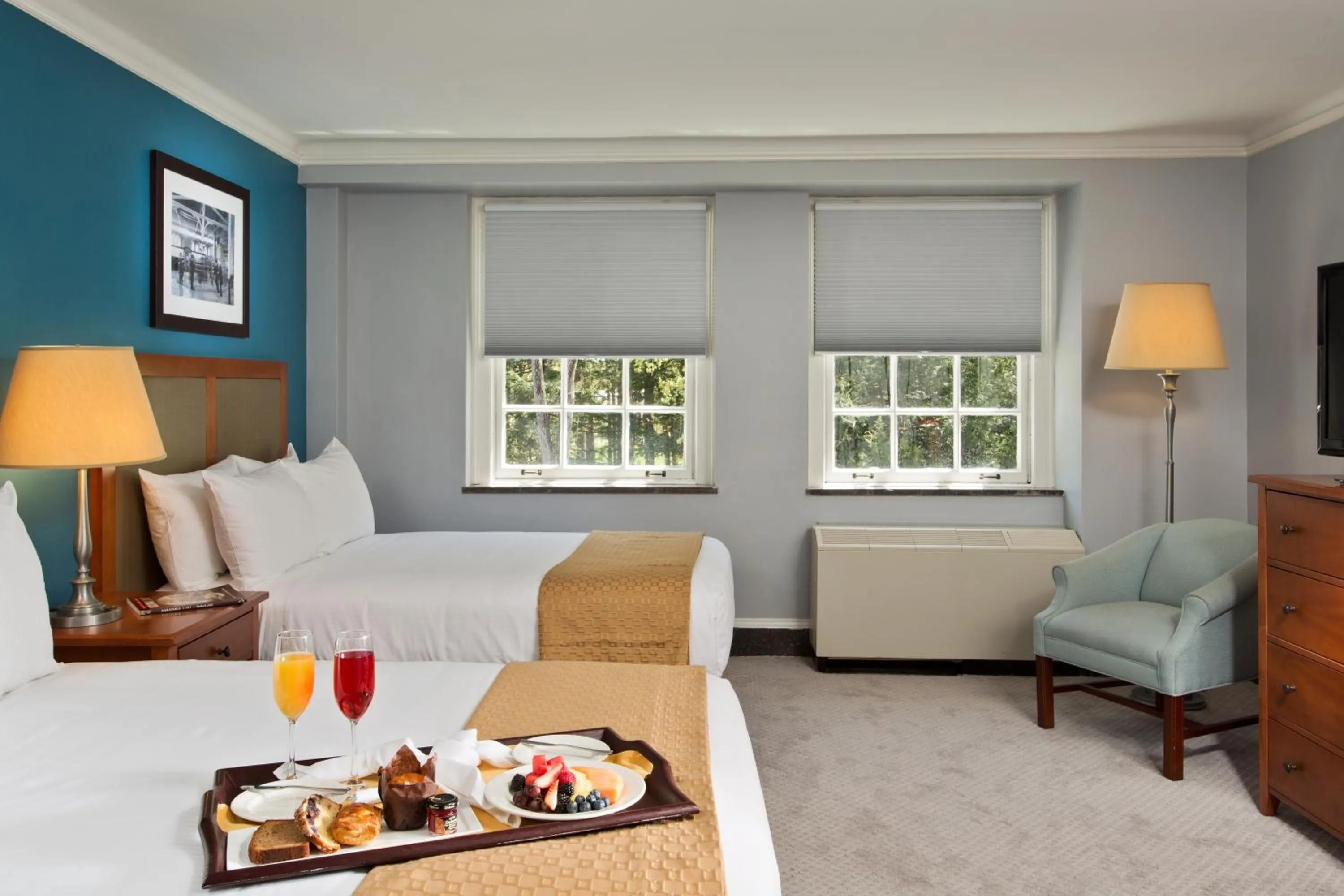 Bed in Gideon Putnam Resort & Spa