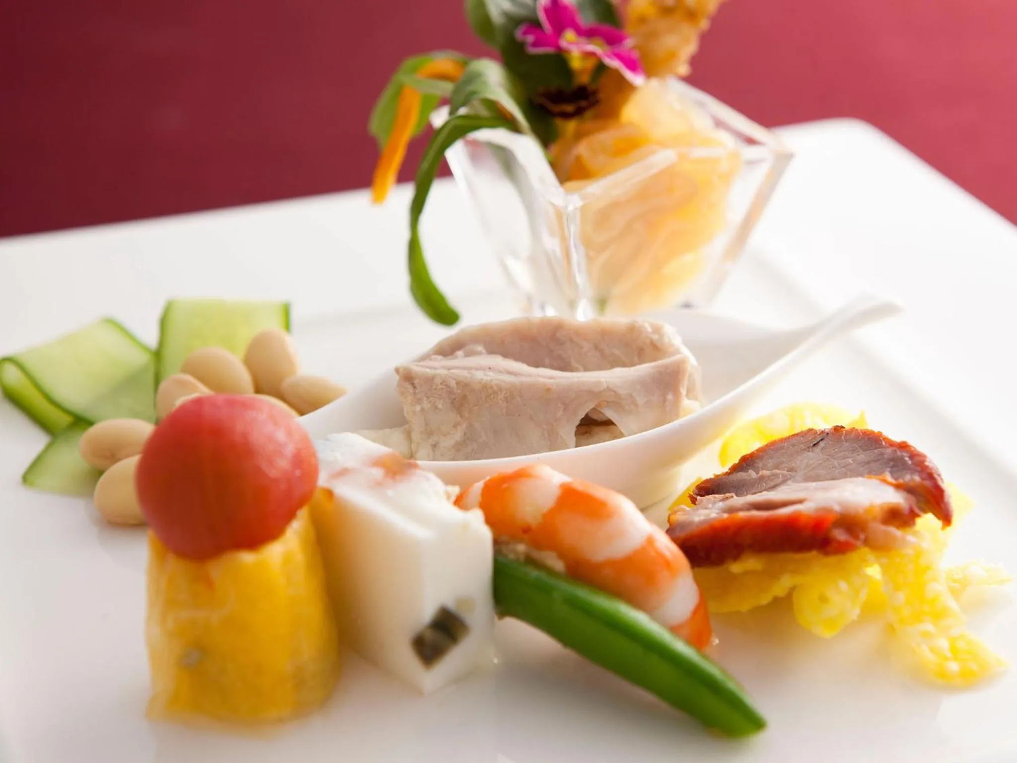 Restaurant/places to eat in Kobe Bay Sheraton Hotel & Towers