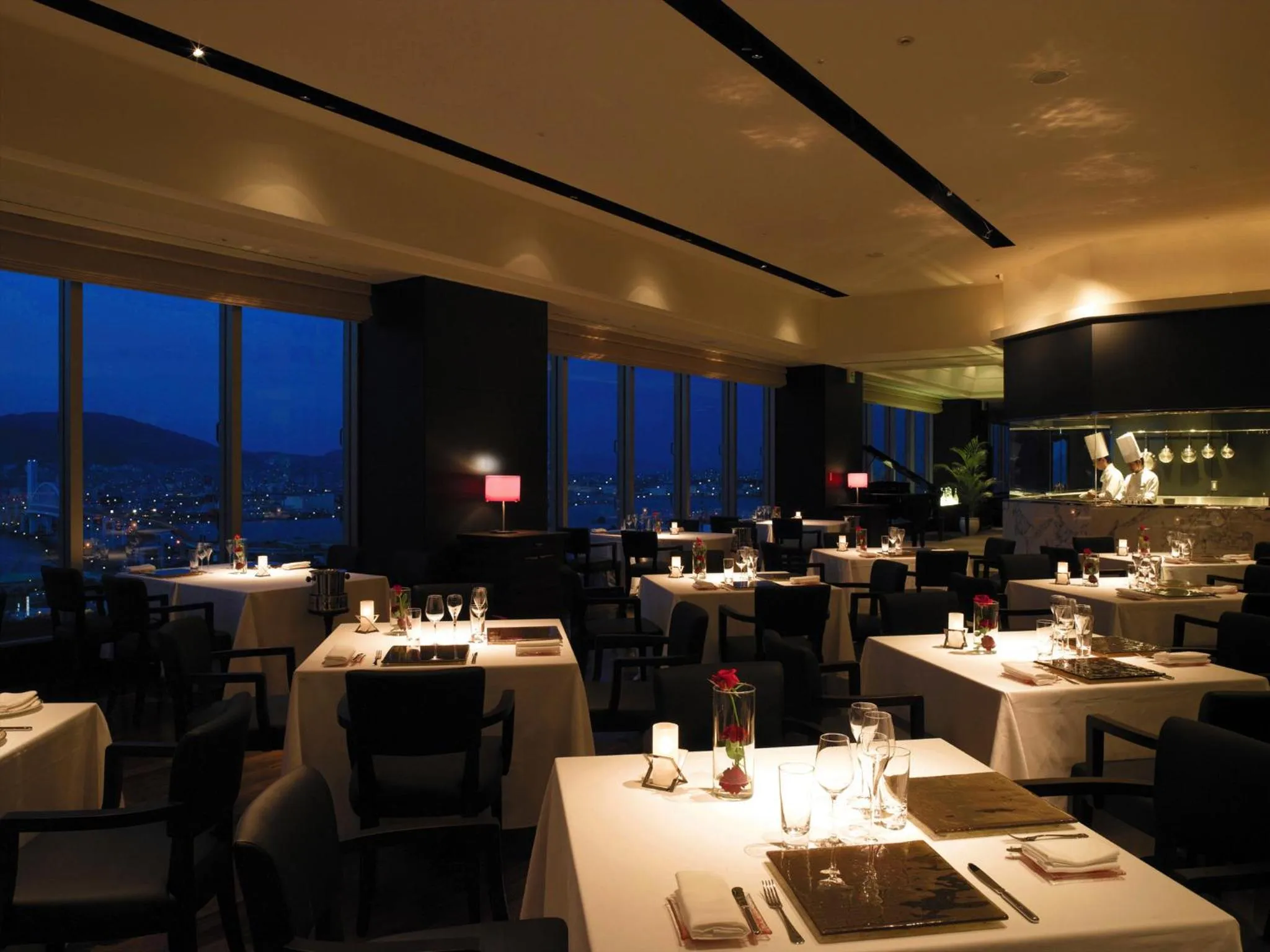 Restaurant/places to eat in Kobe Bay Sheraton Hotel & Towers