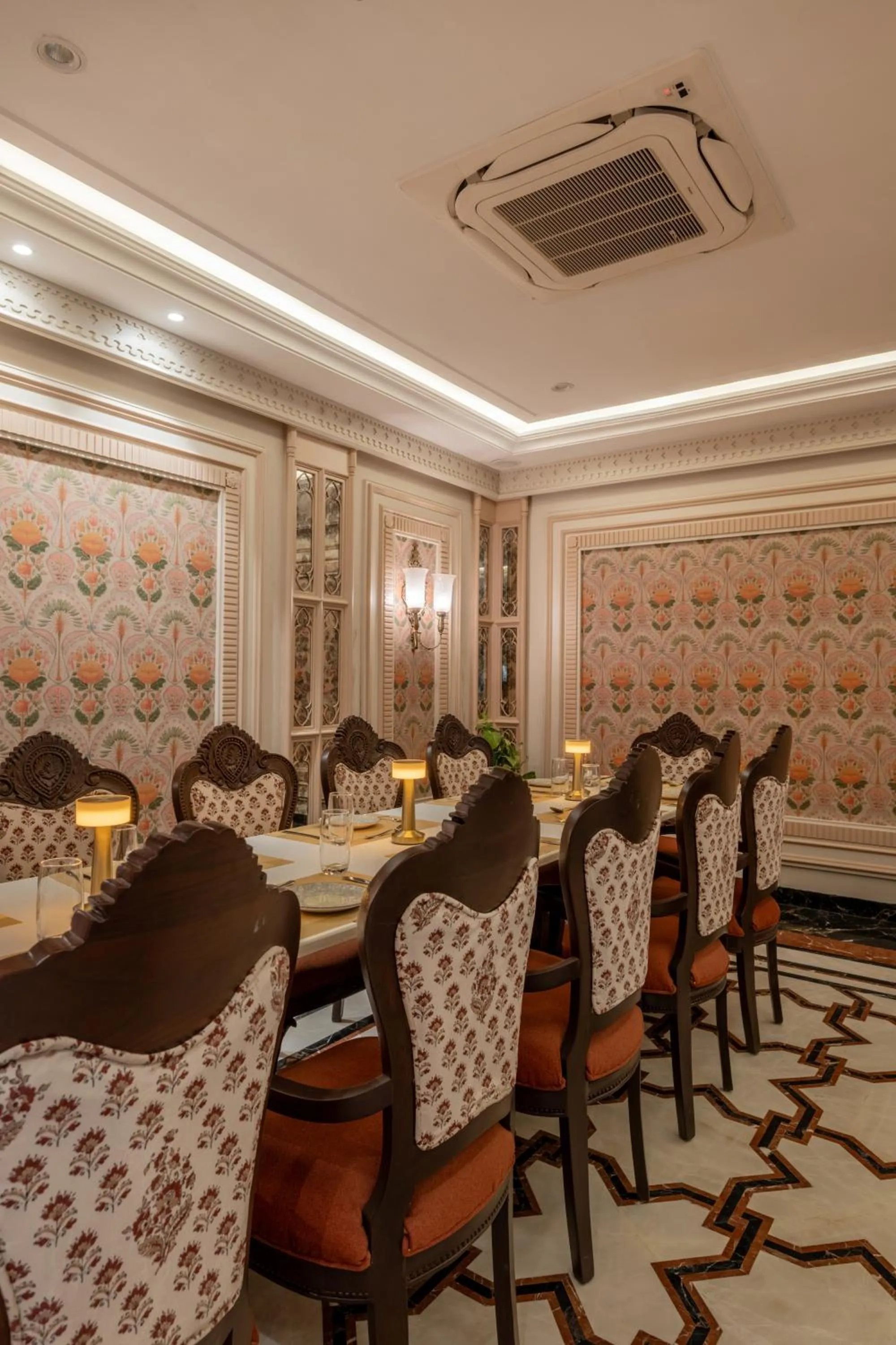 Restaurant/places to eat in The Residency - A Boutique Hotel