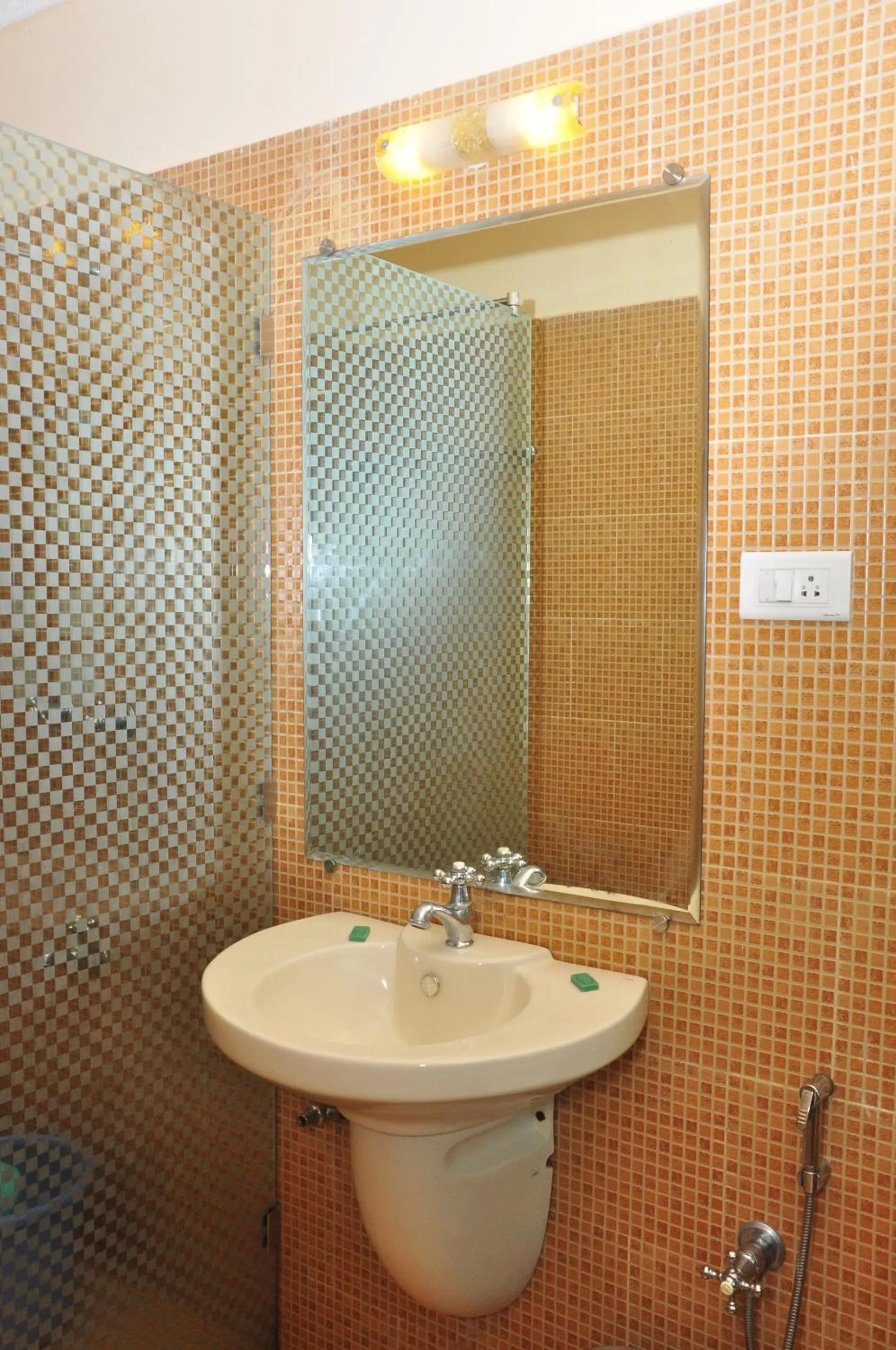 Toilet in Mayflower Beach Resort
