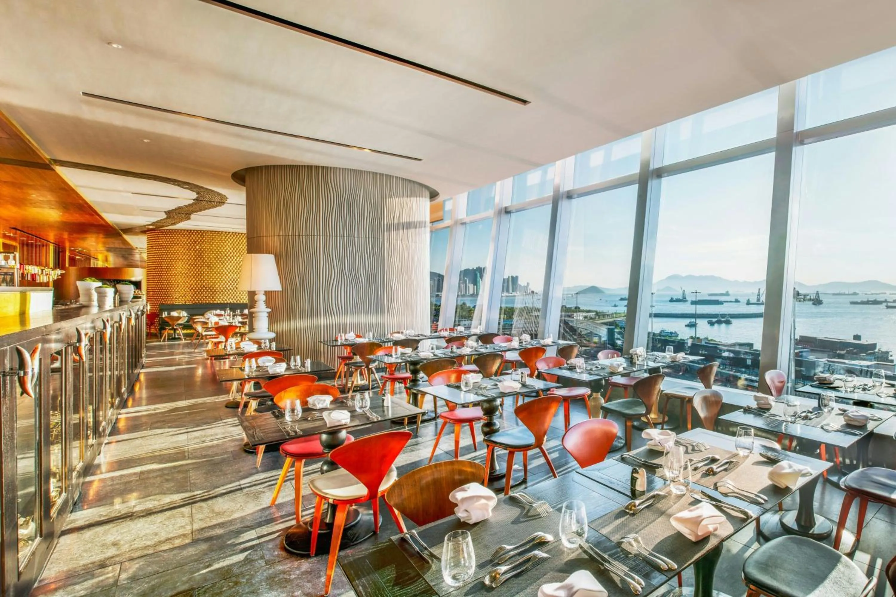 Kitchen or kitchenette in W Hong Kong