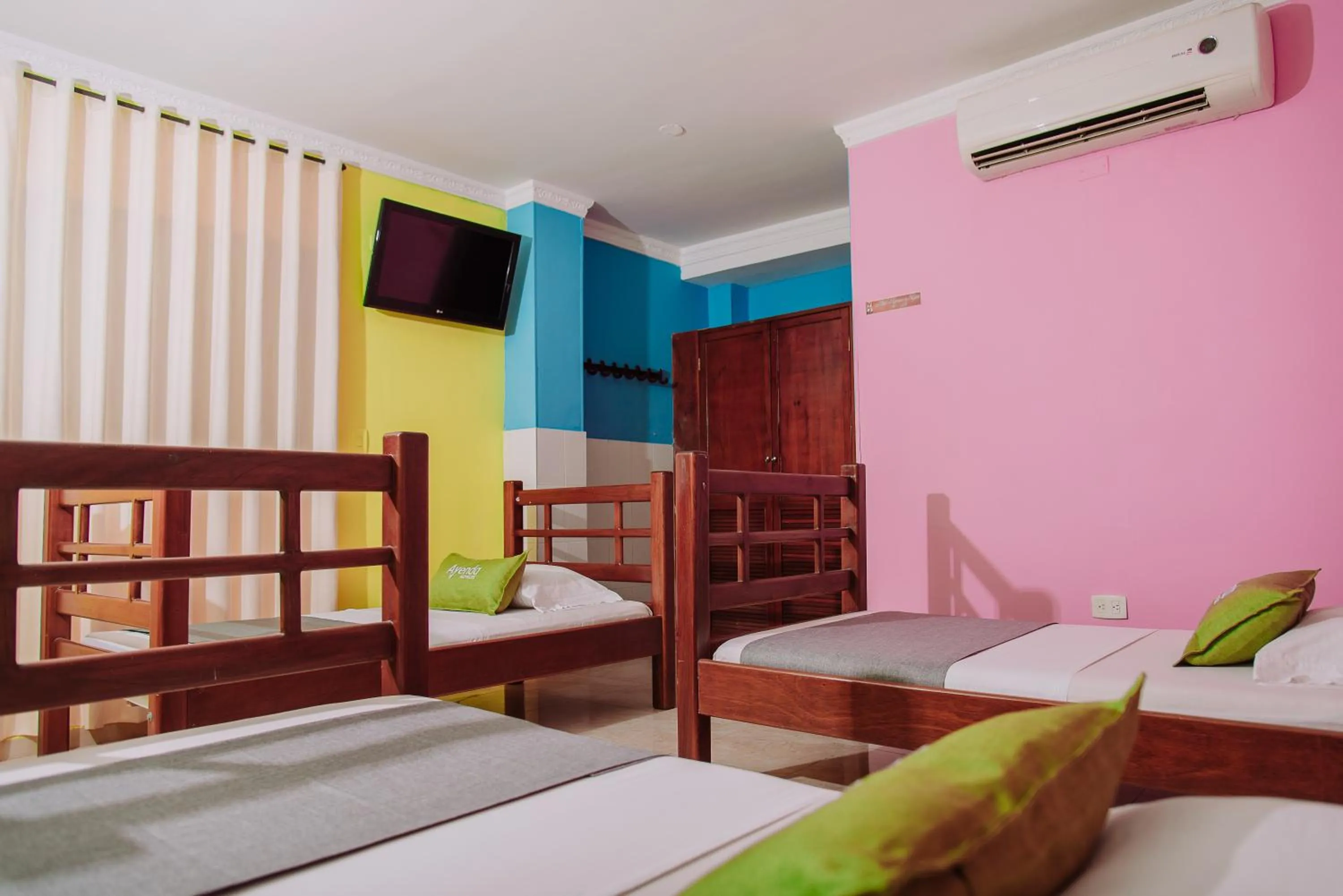 Bed in Hotel Tayrona Mágico