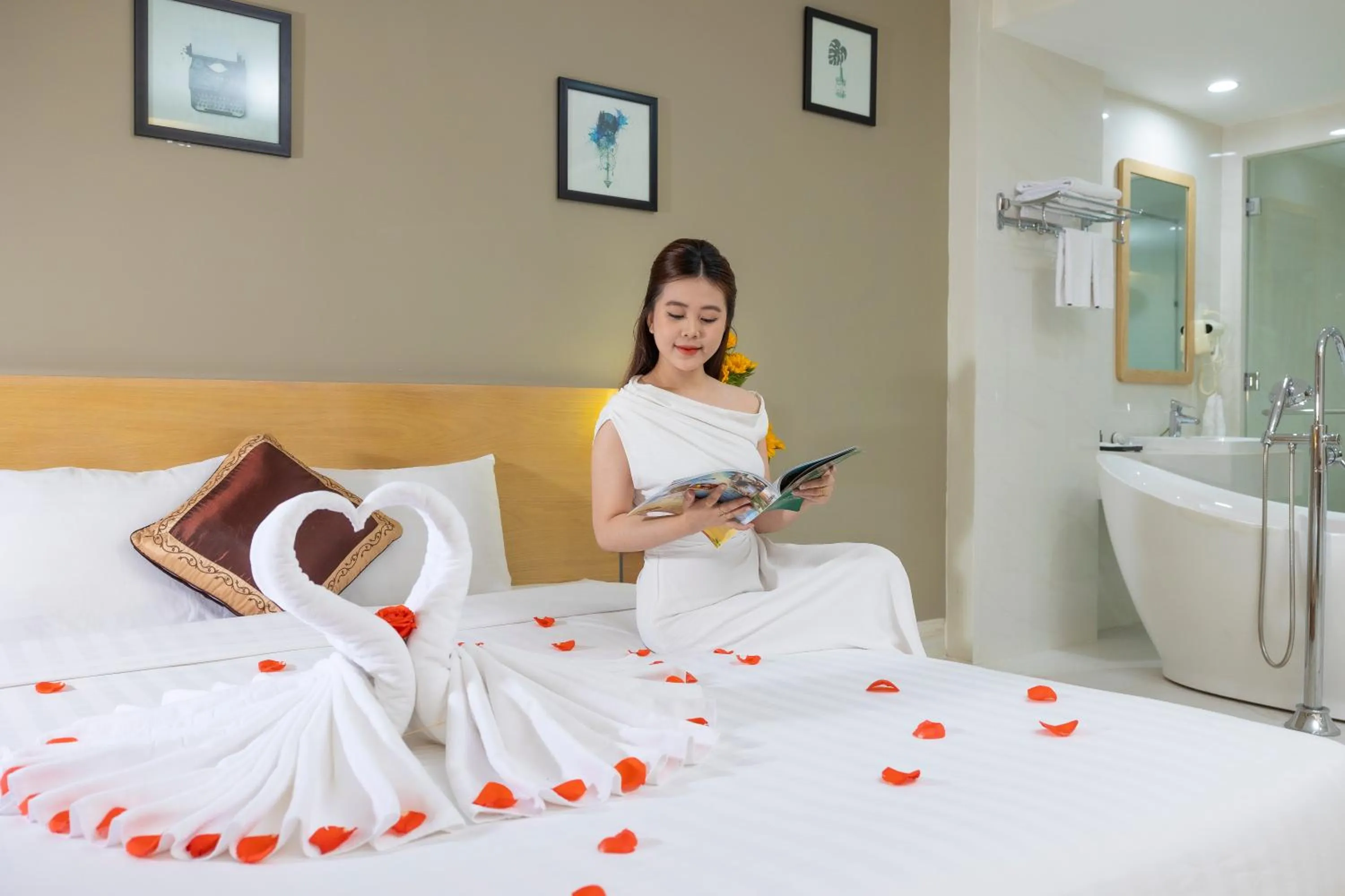 Bed in Gibson Hotel Nha Trang