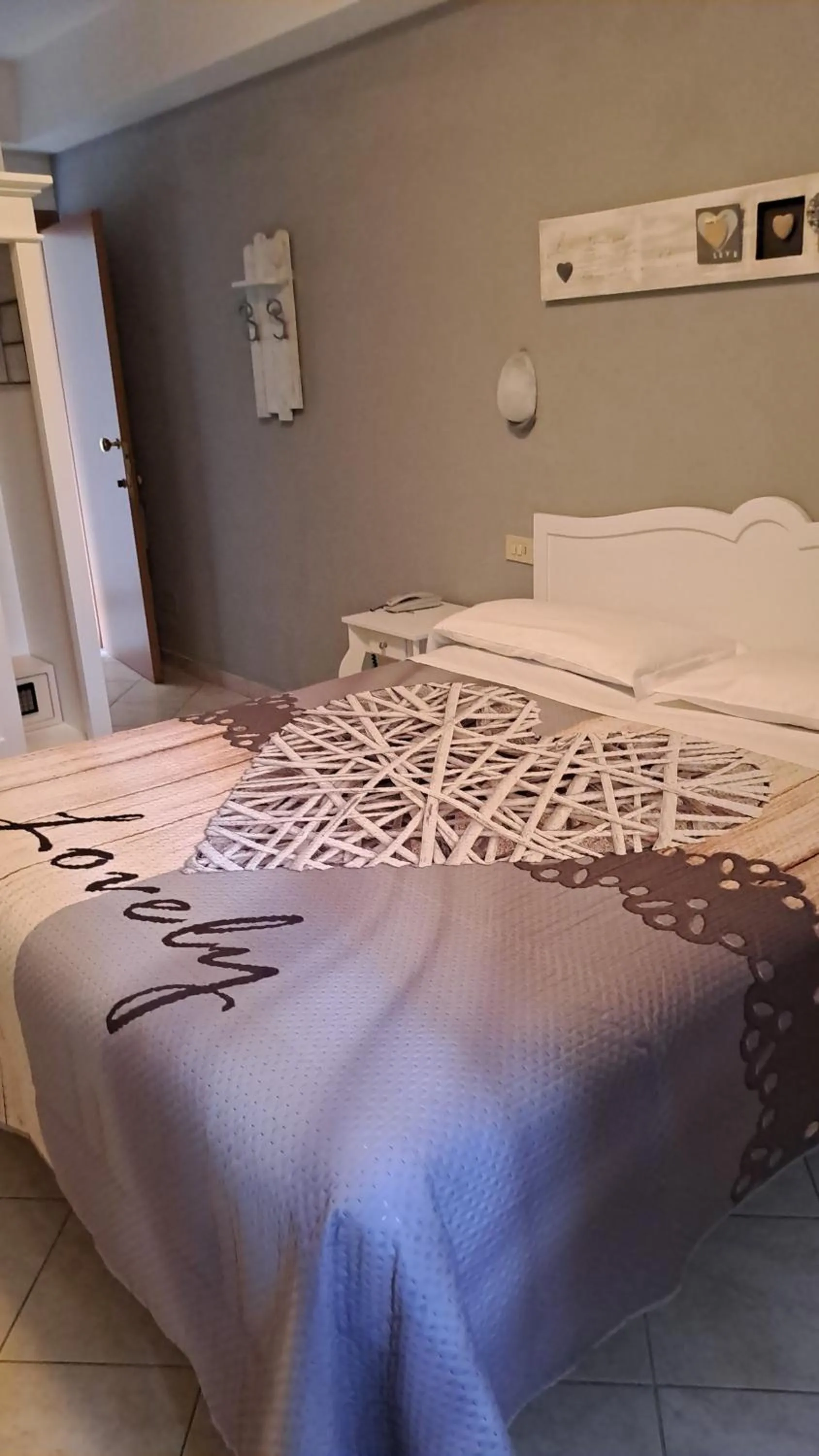 Bed in Hotel Mariani