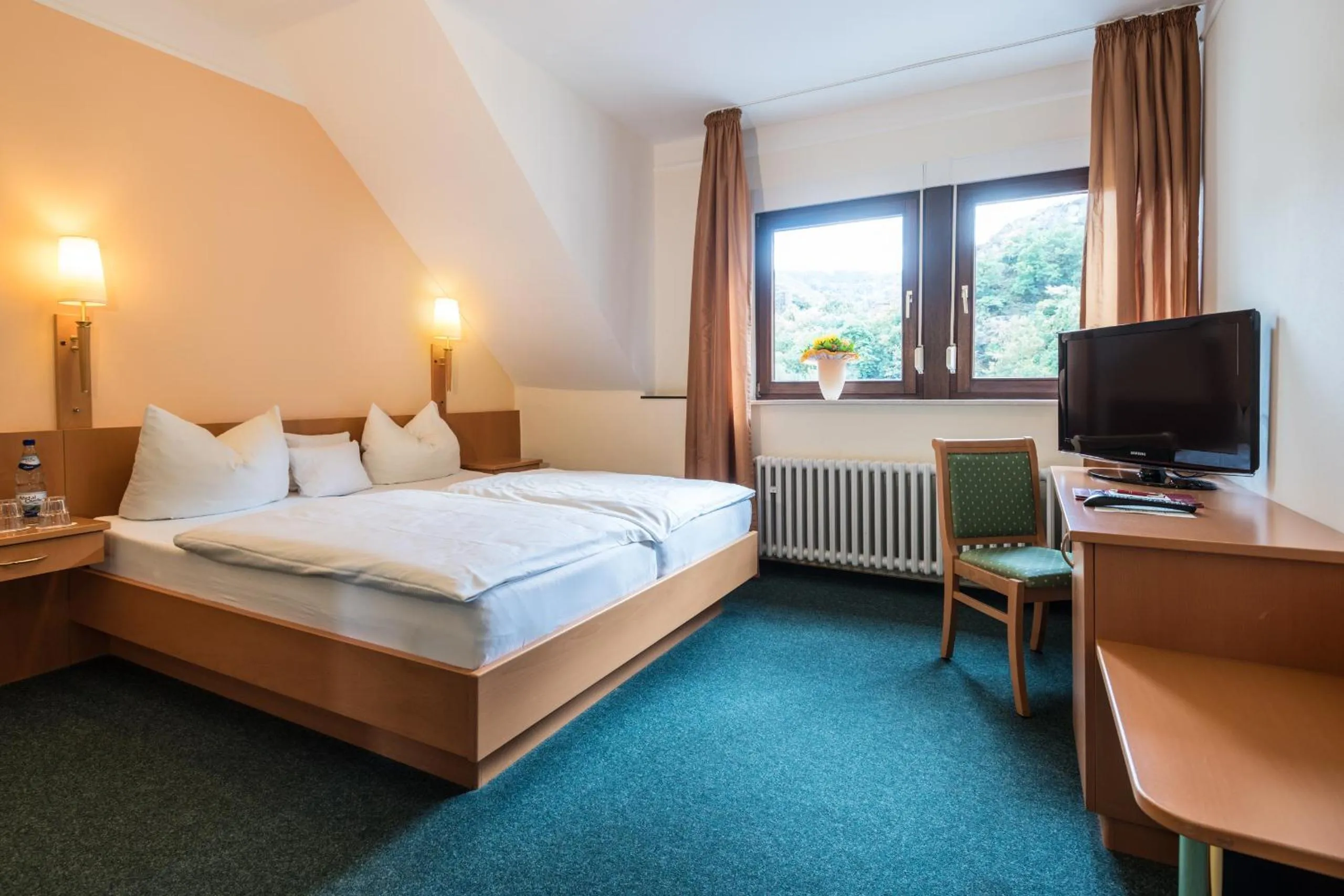 Photo of the whole room, Bed in Hotel-Restaurant Ruland