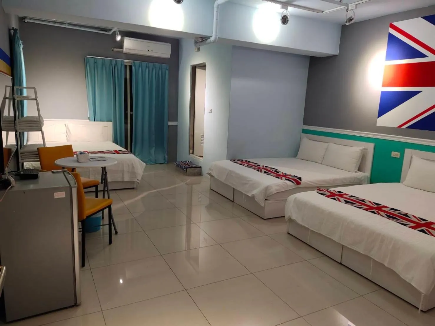 Bed in Kaohsiung I Hi Hotel