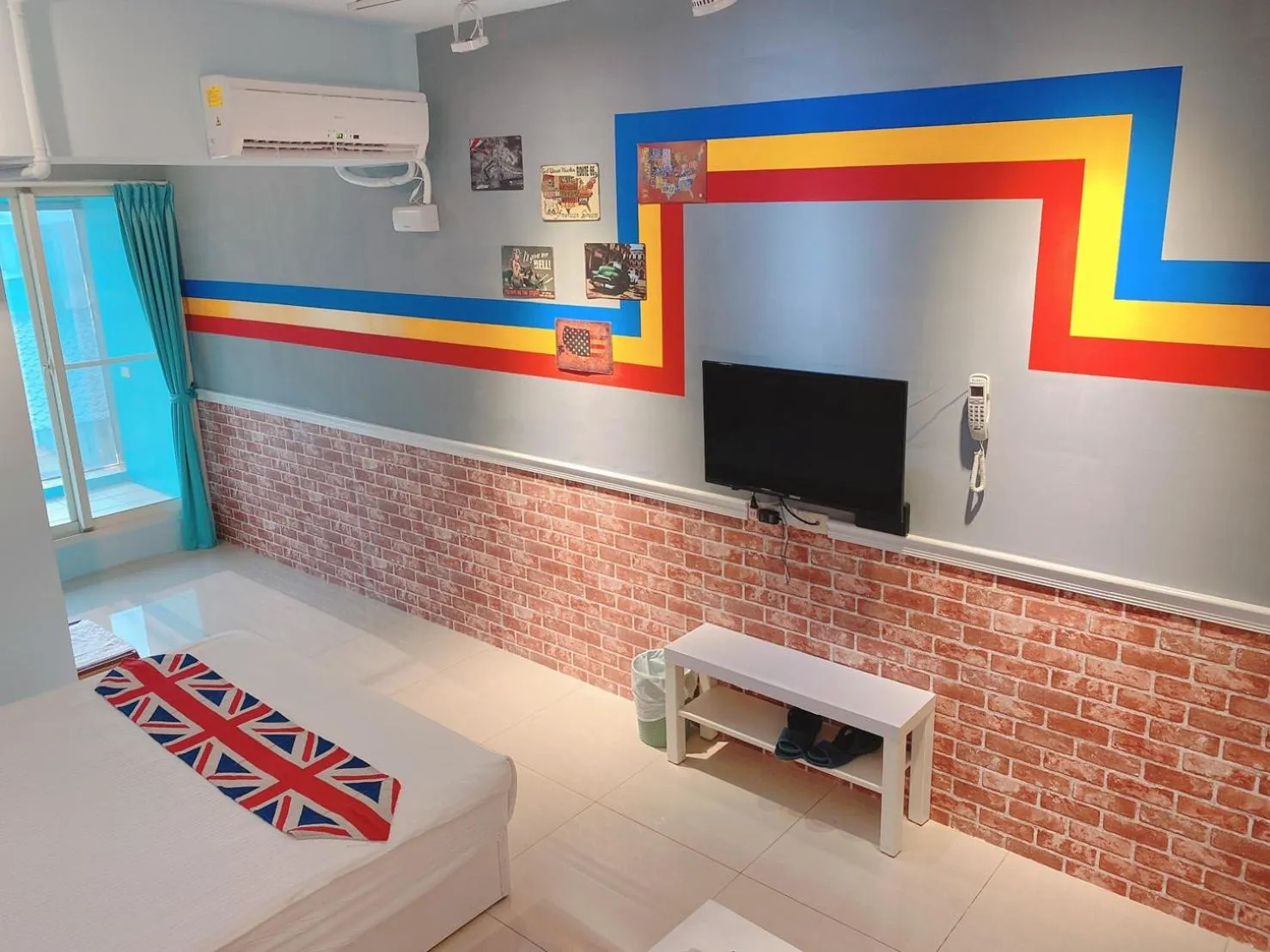 Communal lounge/ TV room, TV/Entertainment Center in Kaohsiung I Hi Hotel