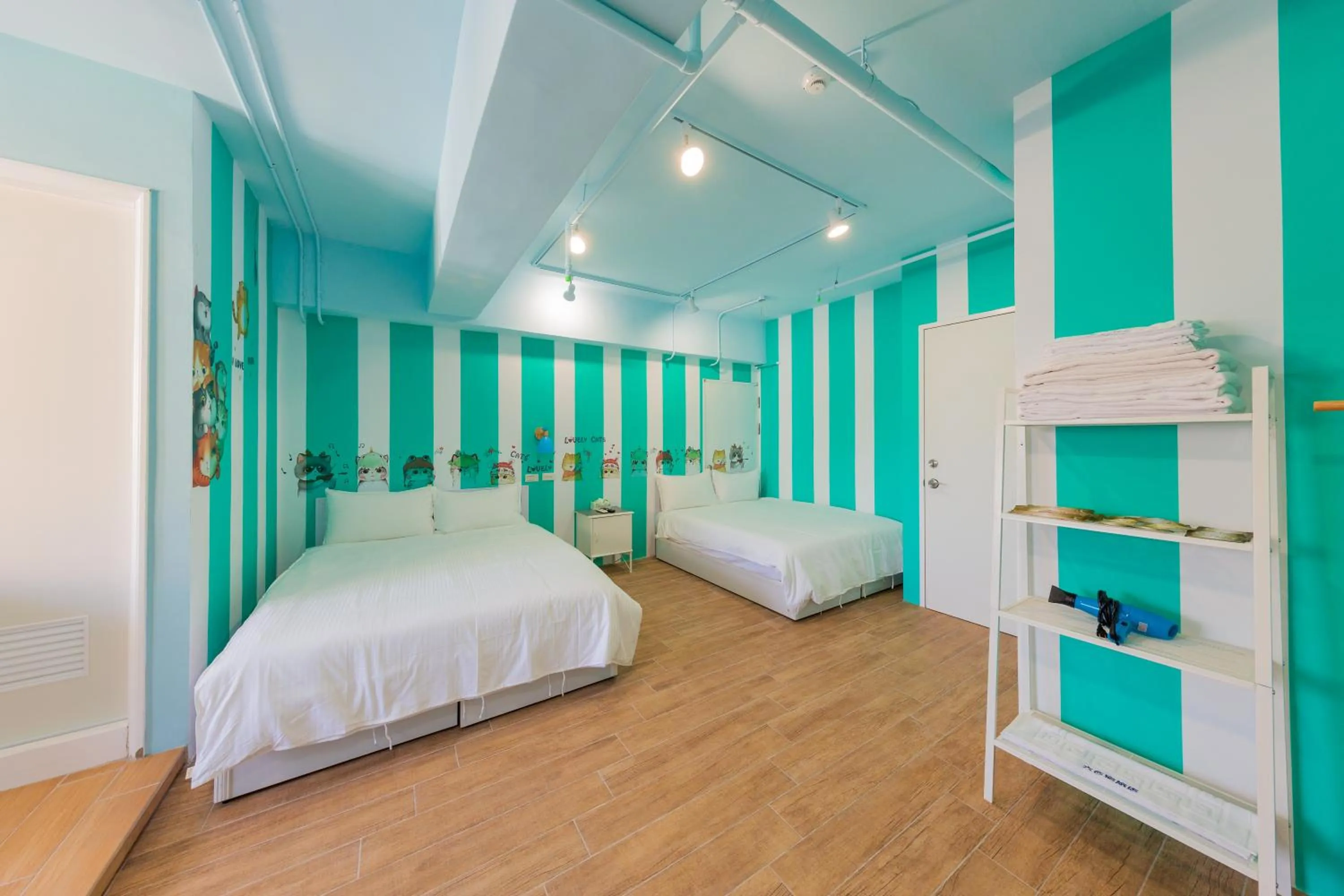 Bed in Kaohsiung I Hi Hotel