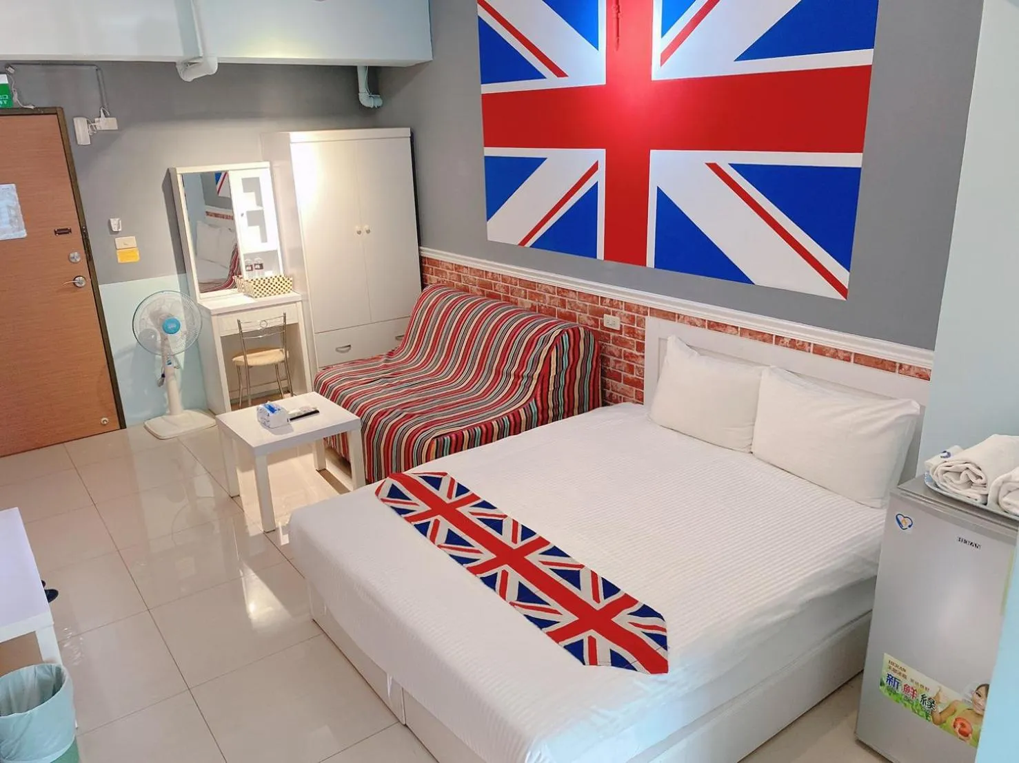 Bed in Kaohsiung I Hi Hotel