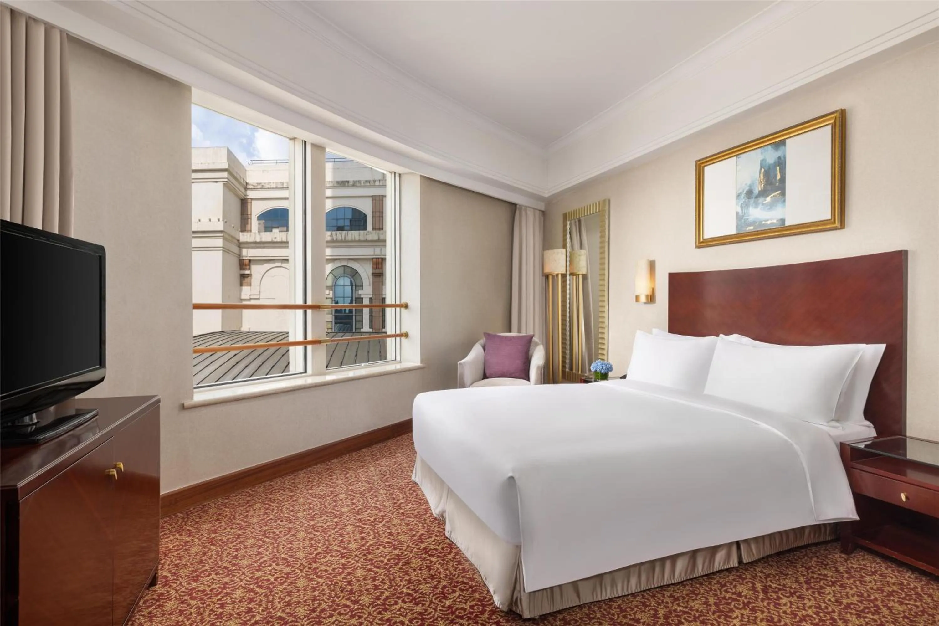 Bedroom, Bed in Radisson Blu Hotel Shanghai New World