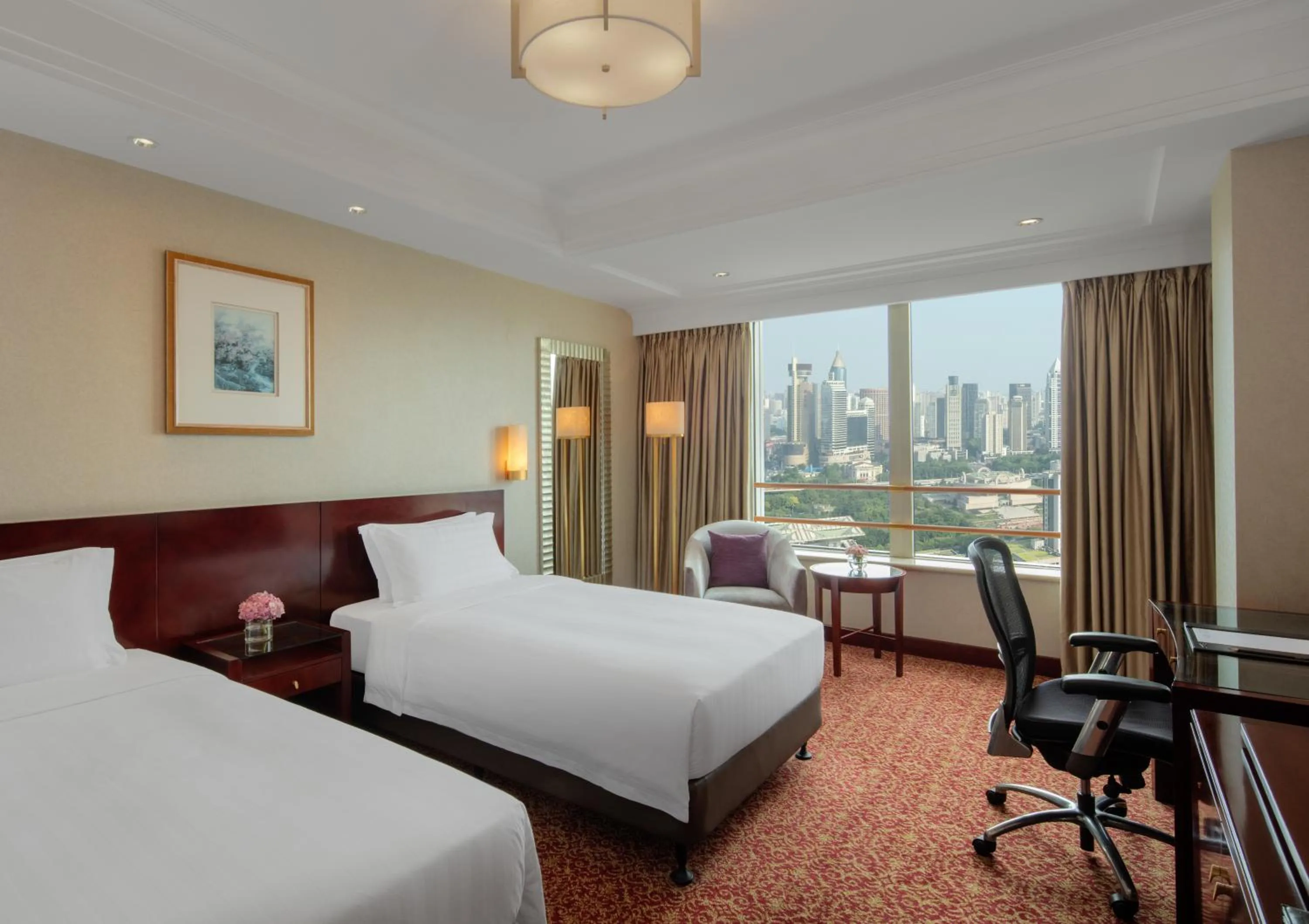 Photo of the whole room, Bed in Radisson Blu Hotel Shanghai New World