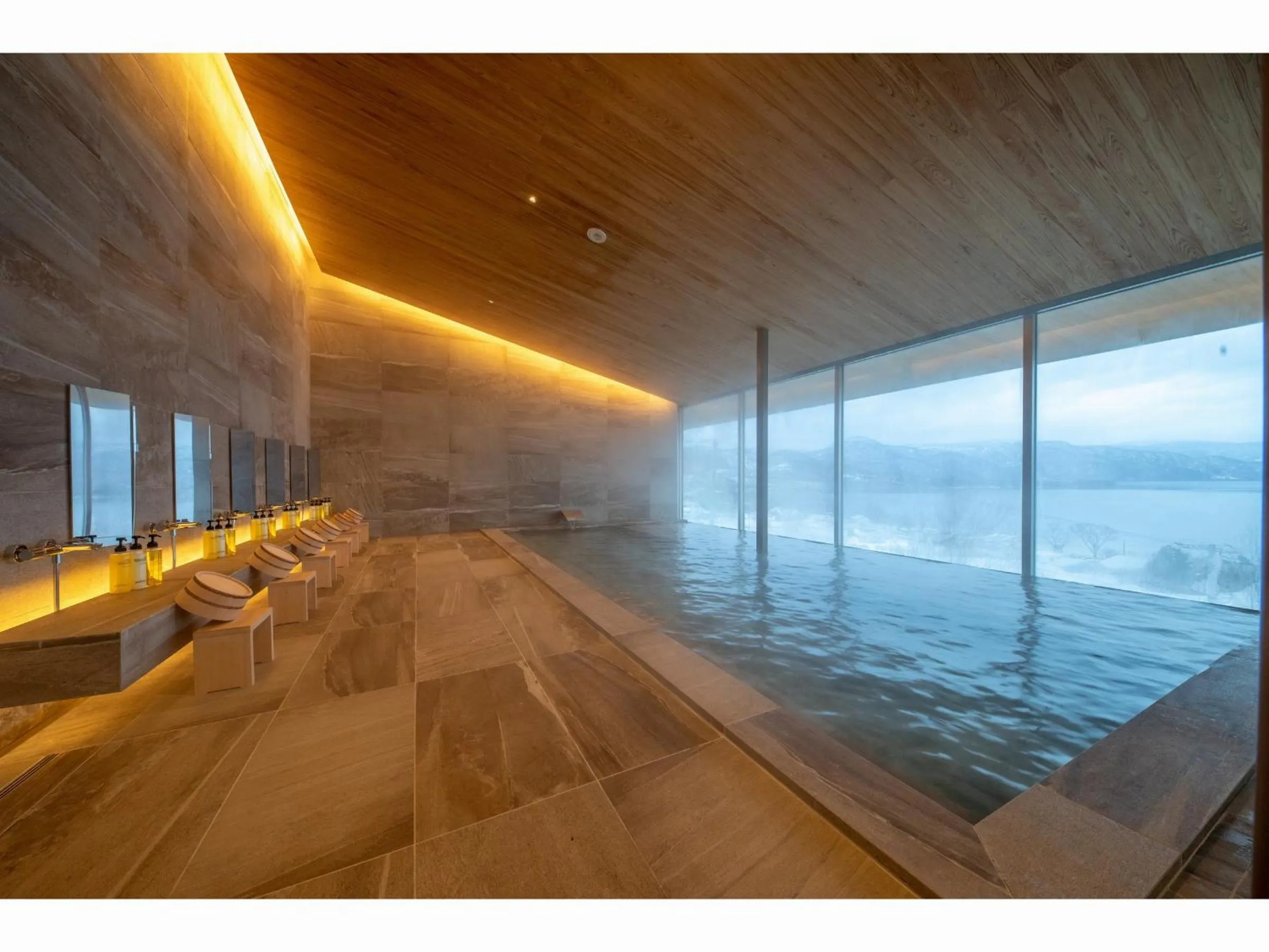 Spa and wellness centre/facilities in WE Hotel Toya