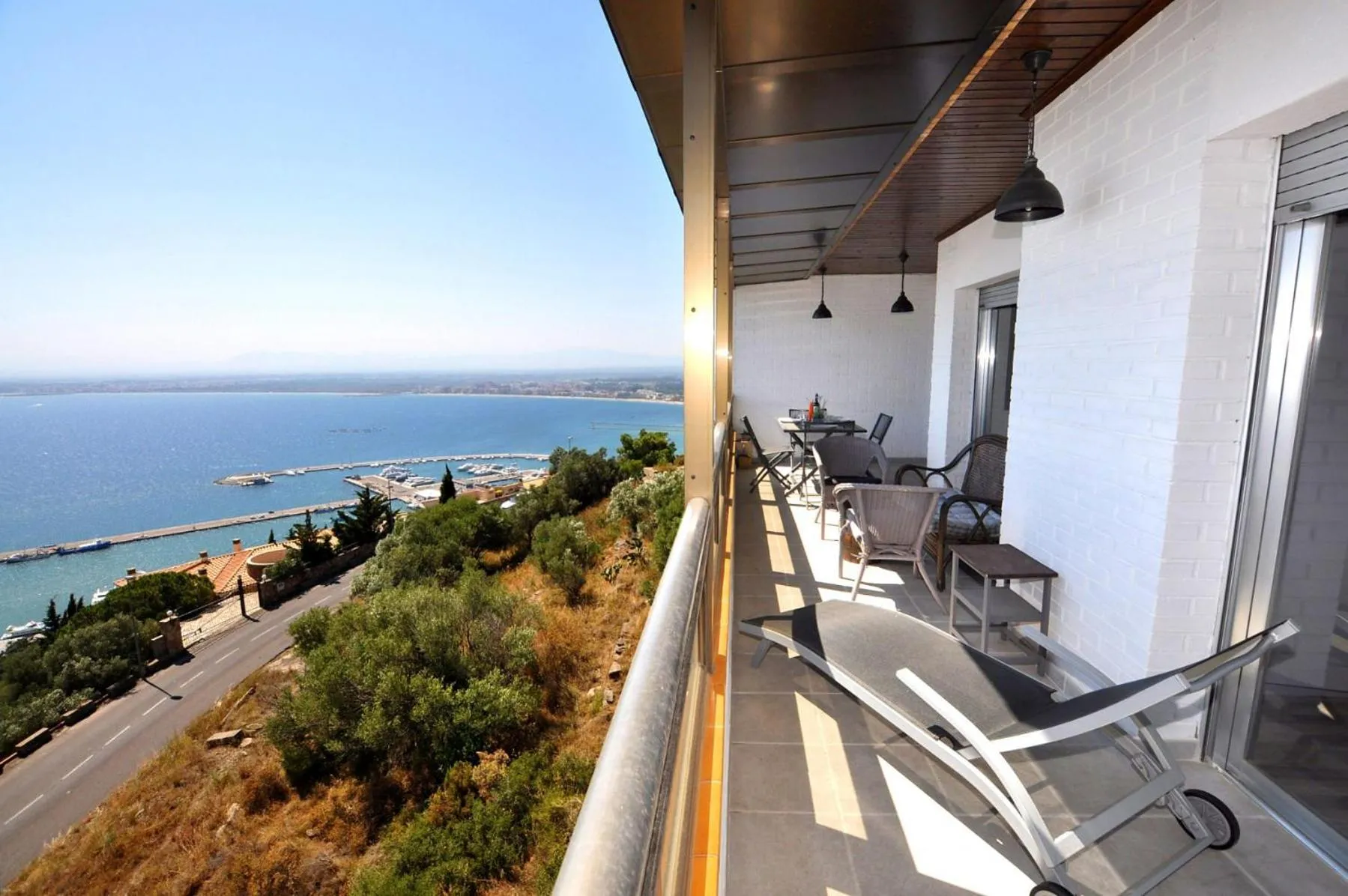 Balcony/Terrace in 1089 Puig Rom - Apivend Immo