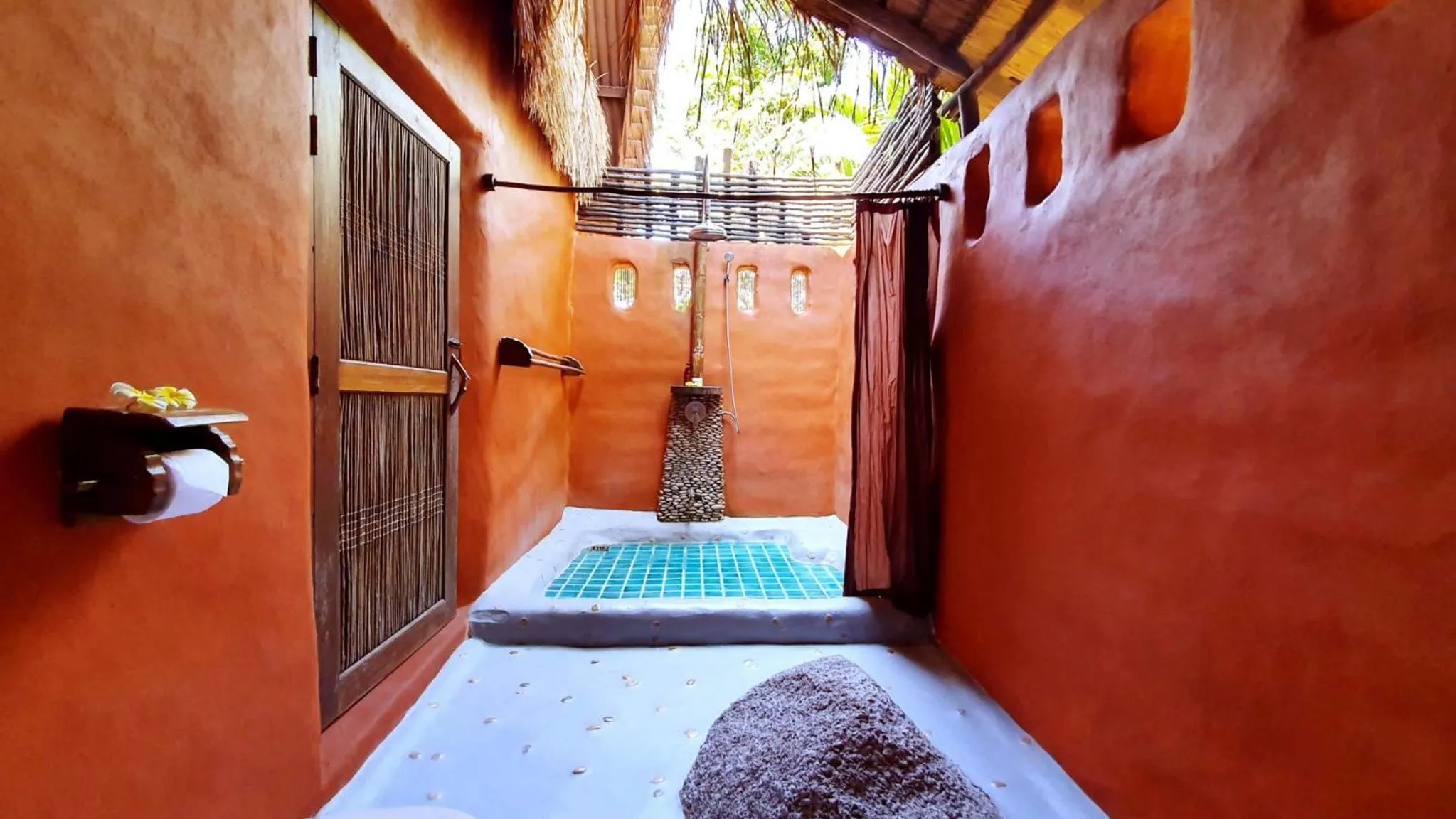 Bathroom in Koh Tao Cabana