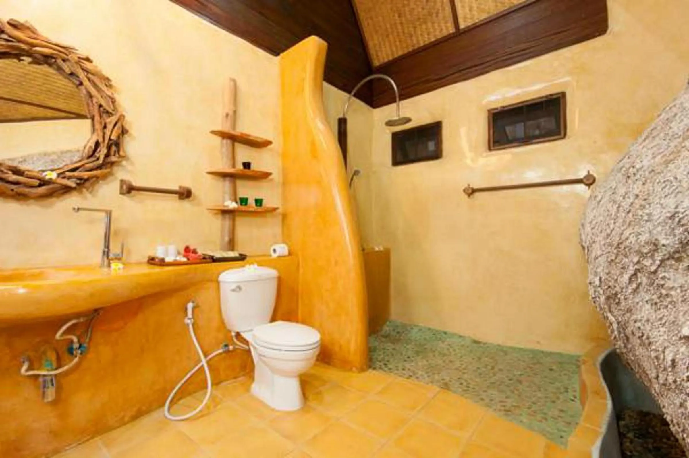 Shower in Koh Tao Cabana