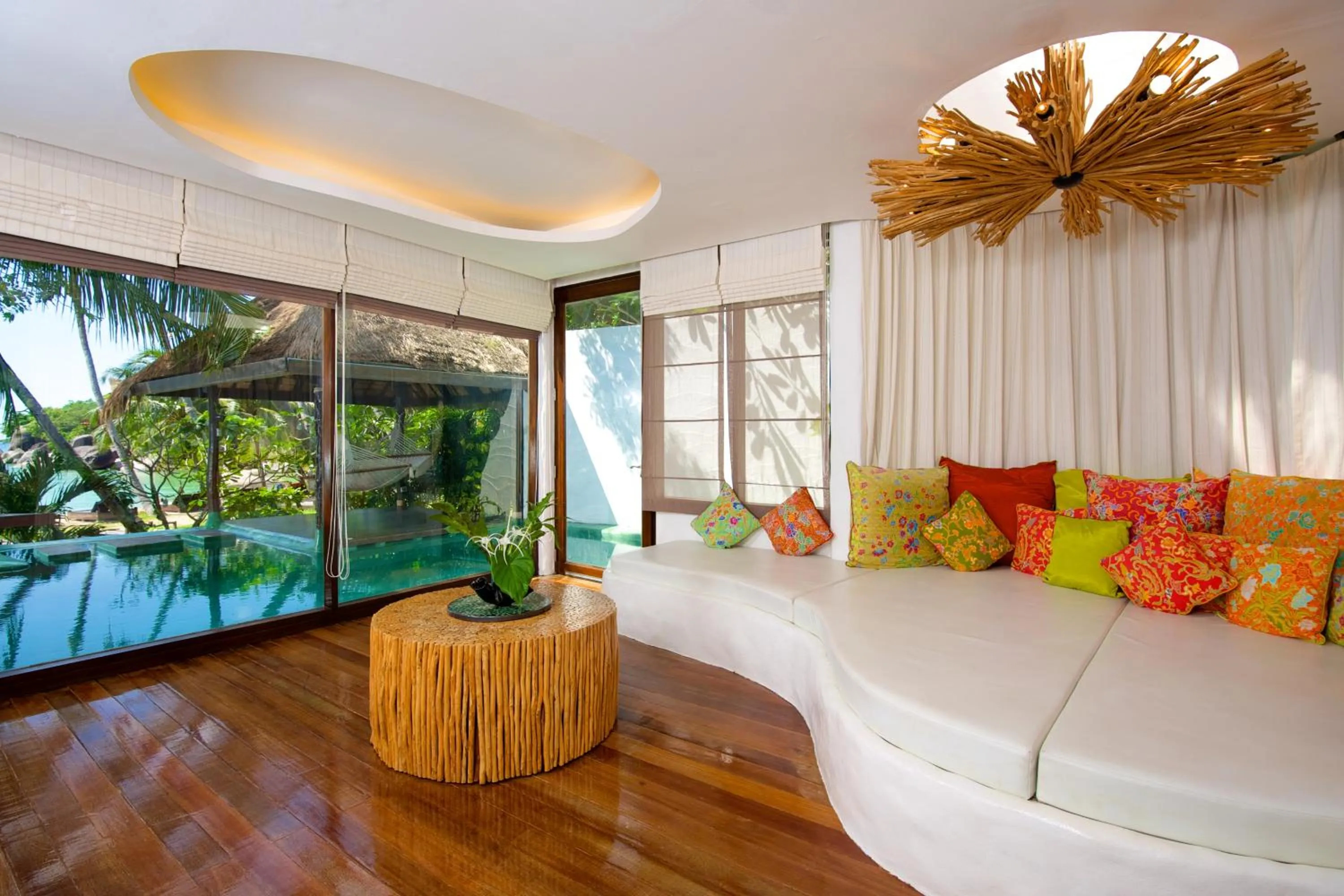 Natural landscape in Koh Tao Cabana