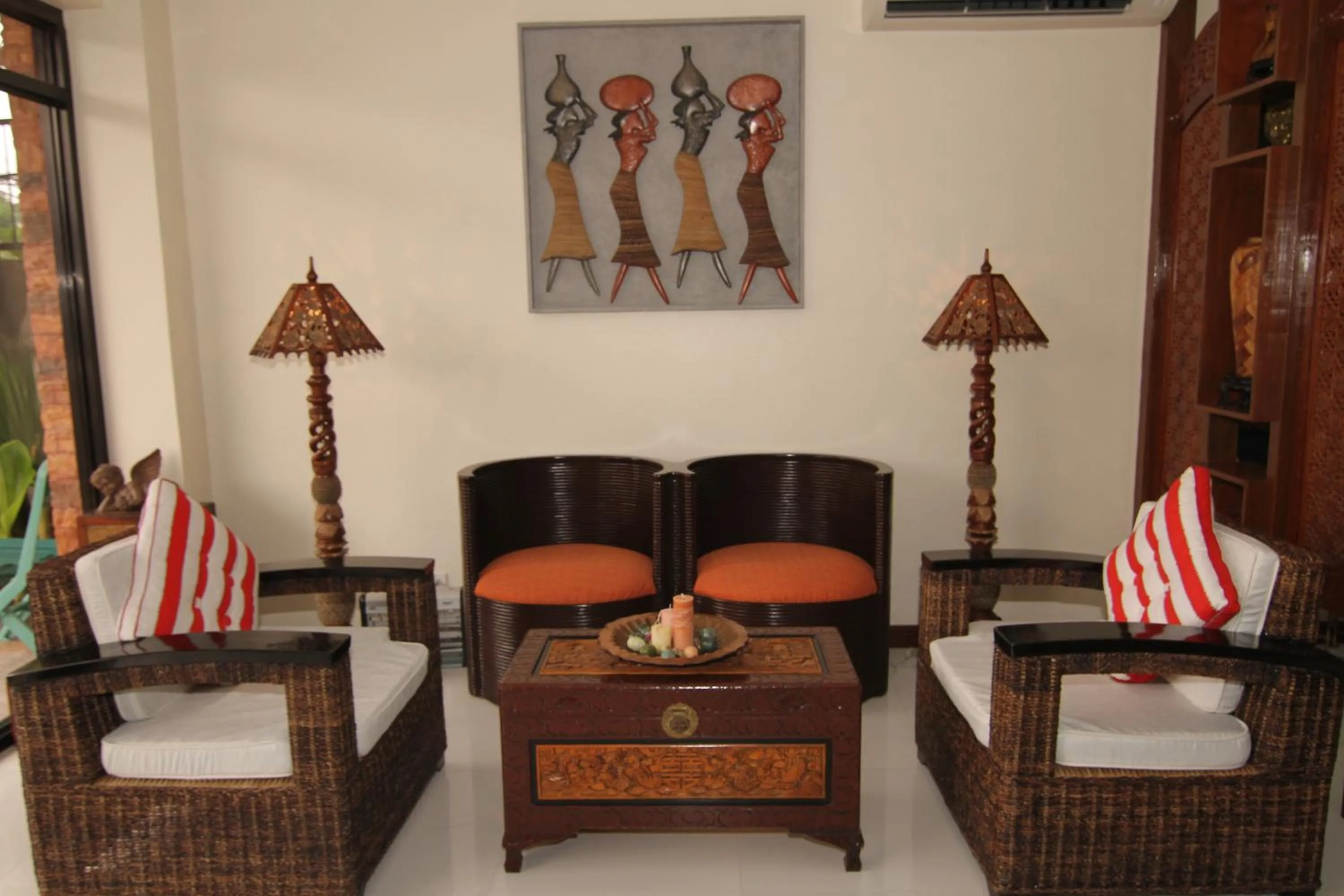 Property building in Charos Dormitel