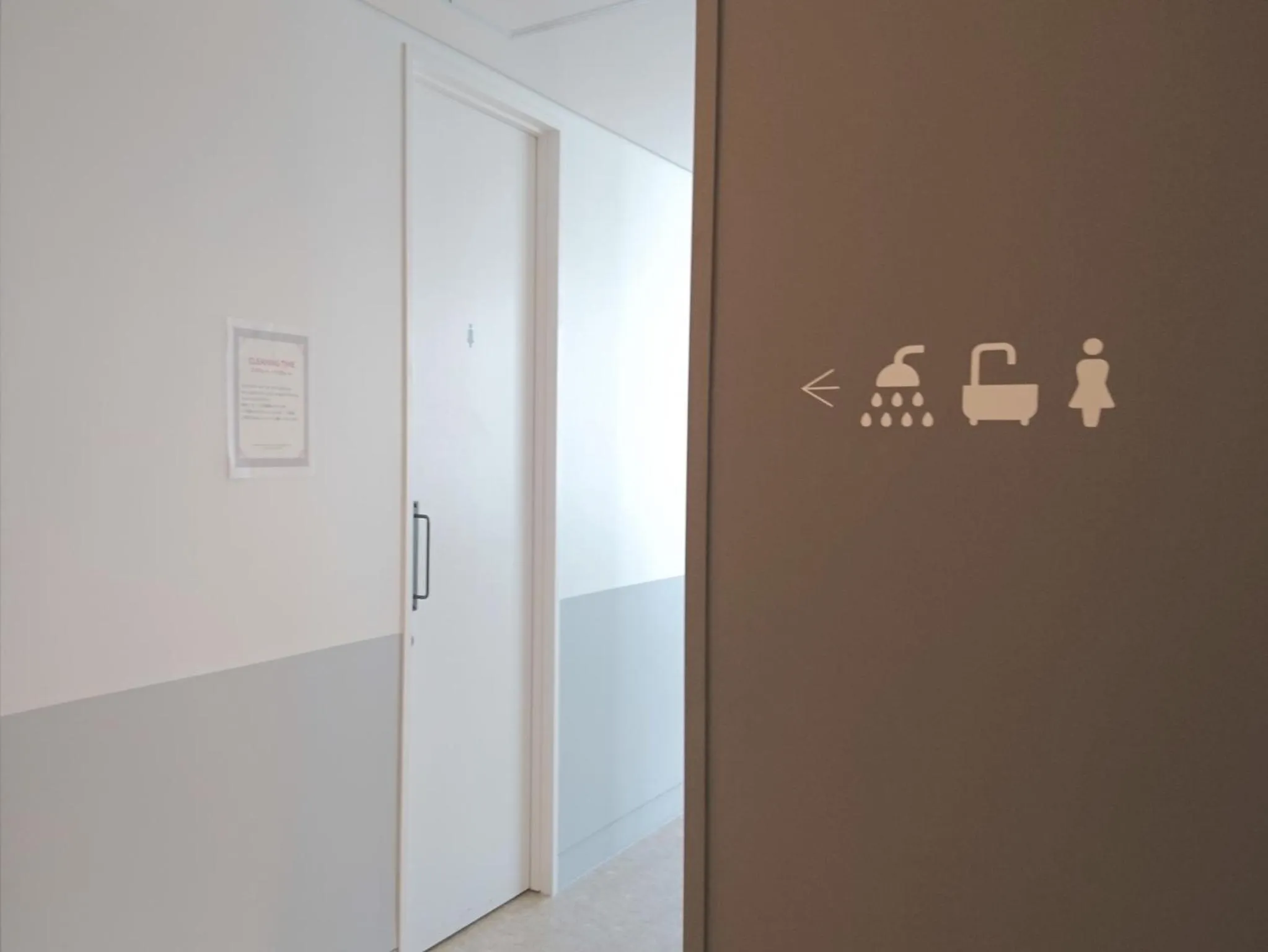 Shower in CAFETEL Kyoto Sanjo for Ladies