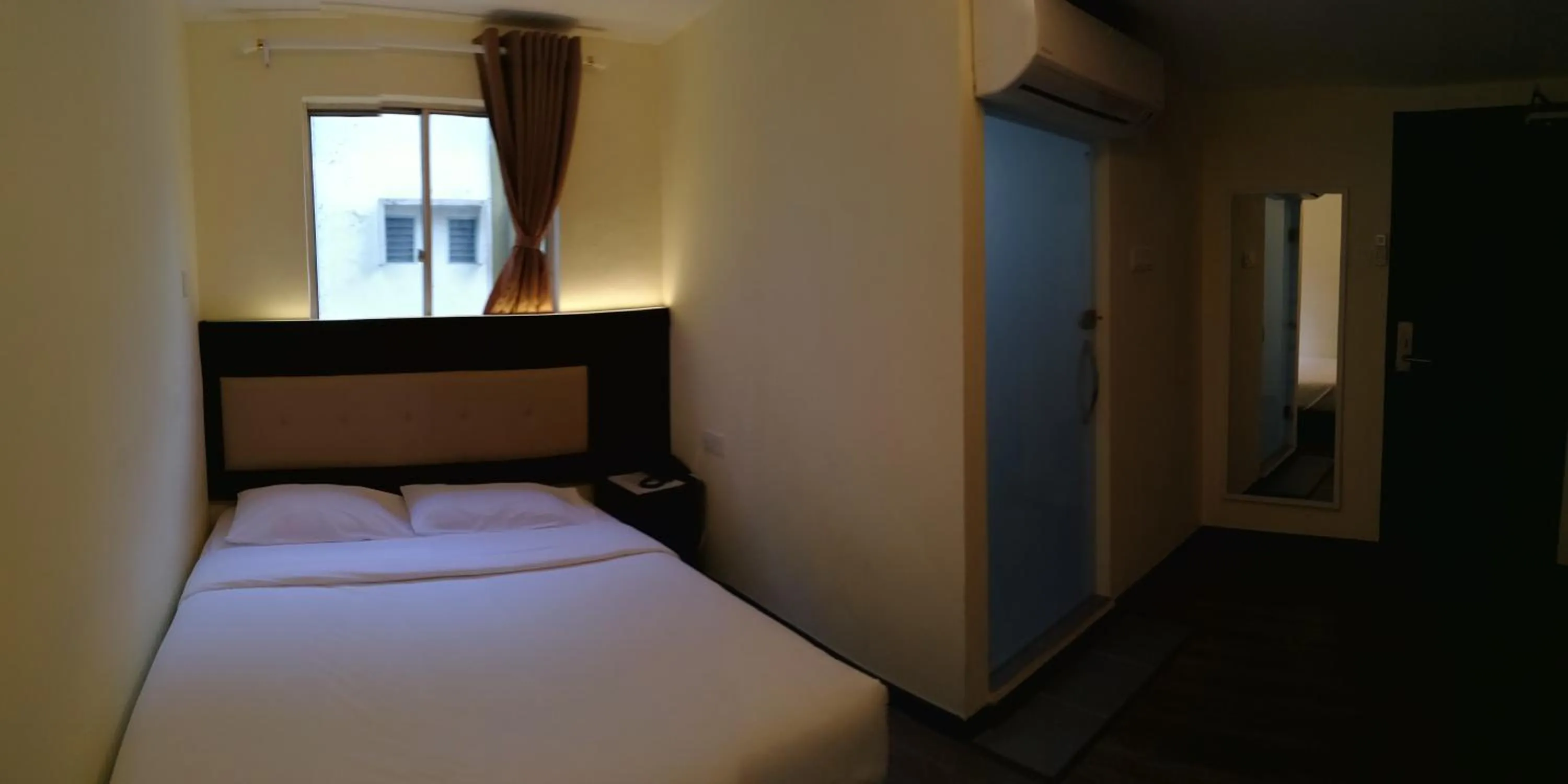 Bedroom, Bed in Hotel Zuhra