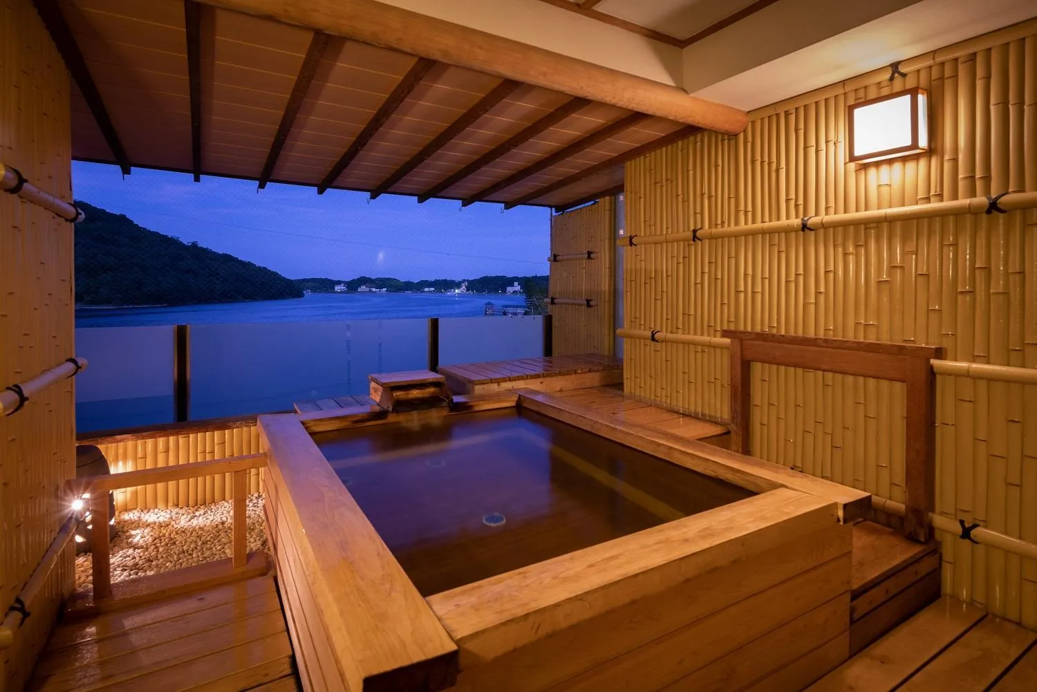 Open Air Bath in Sansuikan Kinryu