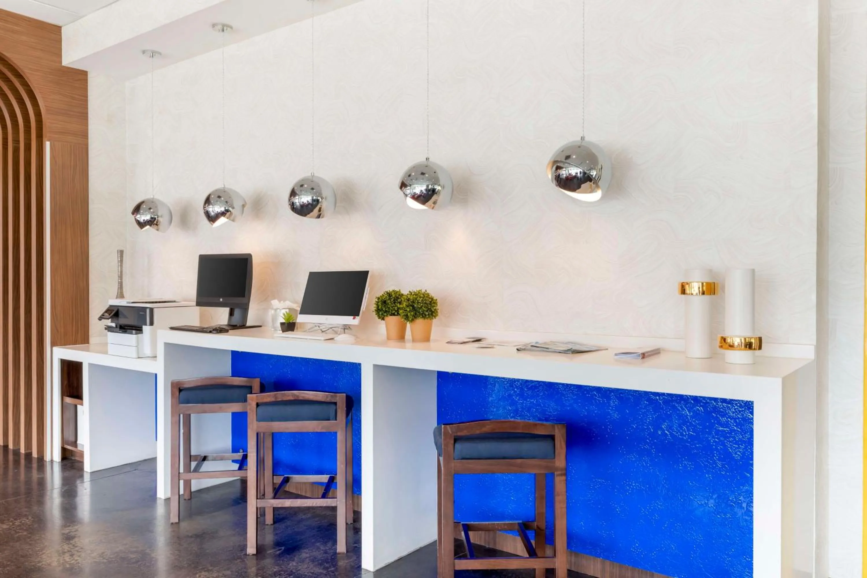 Business facilities in GLō Best Western Dallas South DeSoto