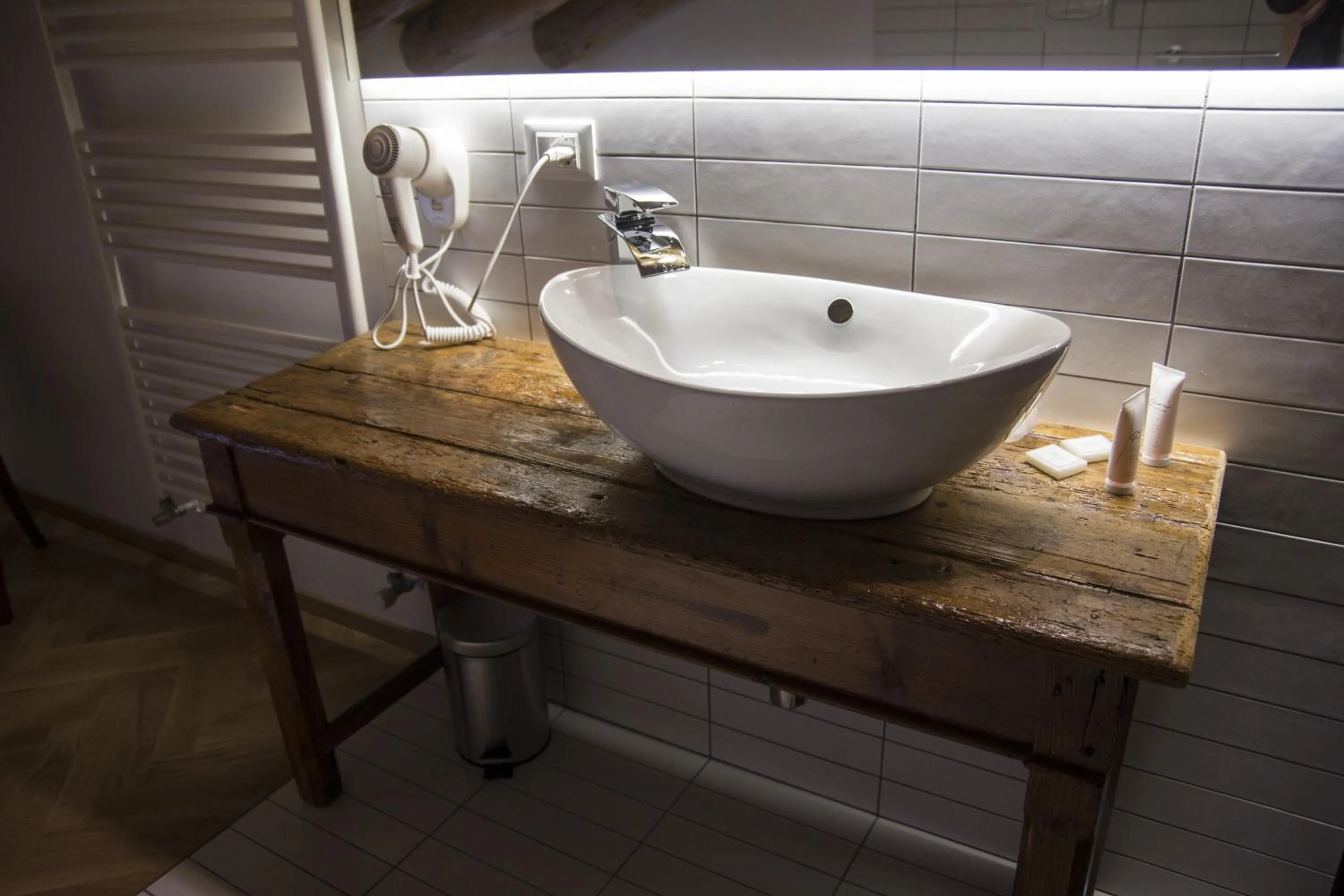 Bathroom in Hotel Dal Menga