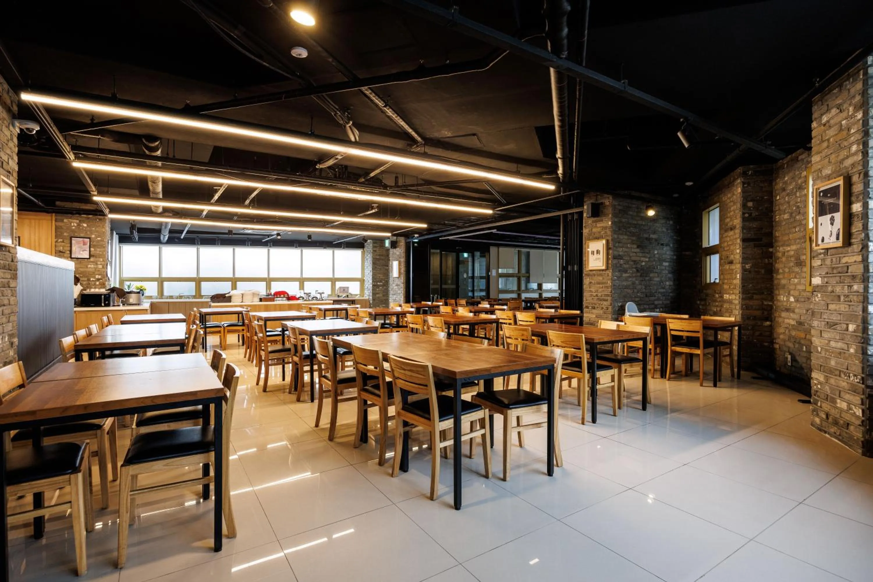 Restaurant/places to eat in Kenny Stay Jeju Seogwipo