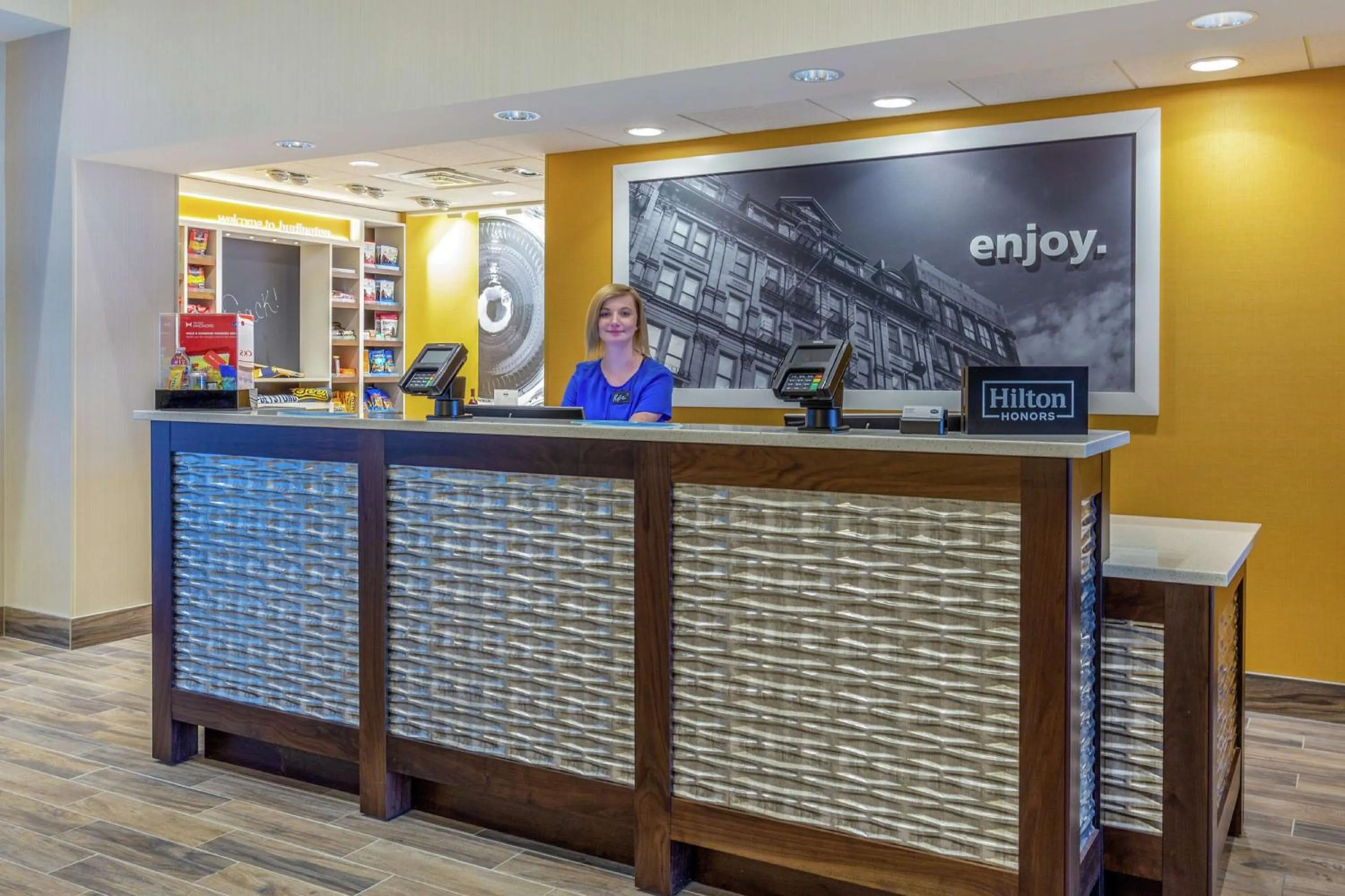 Lobby or reception in Hampton Inn & Suites Burlington