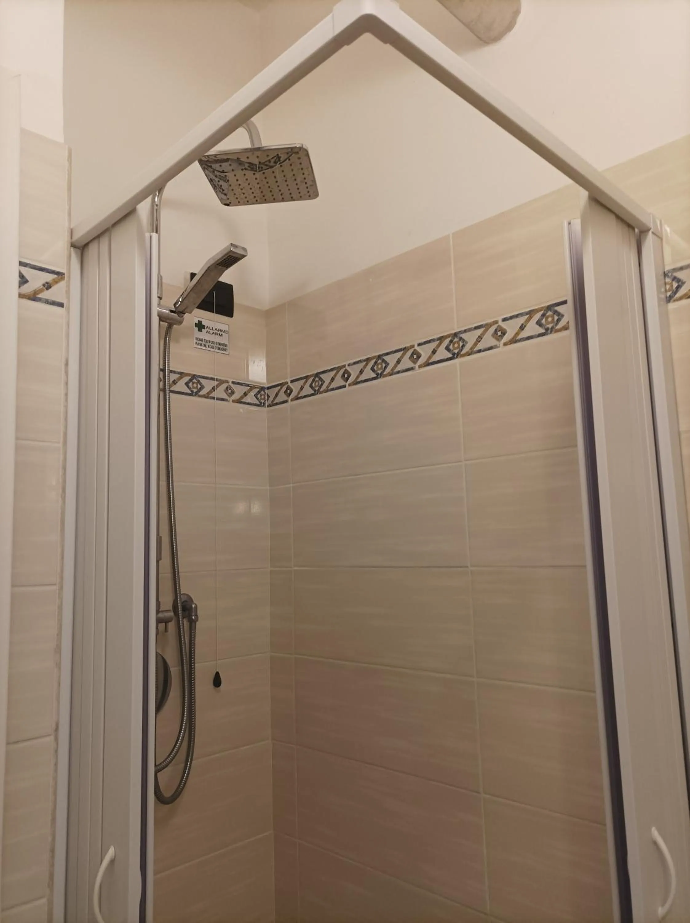 Shower in B&B Centrum Palmi
