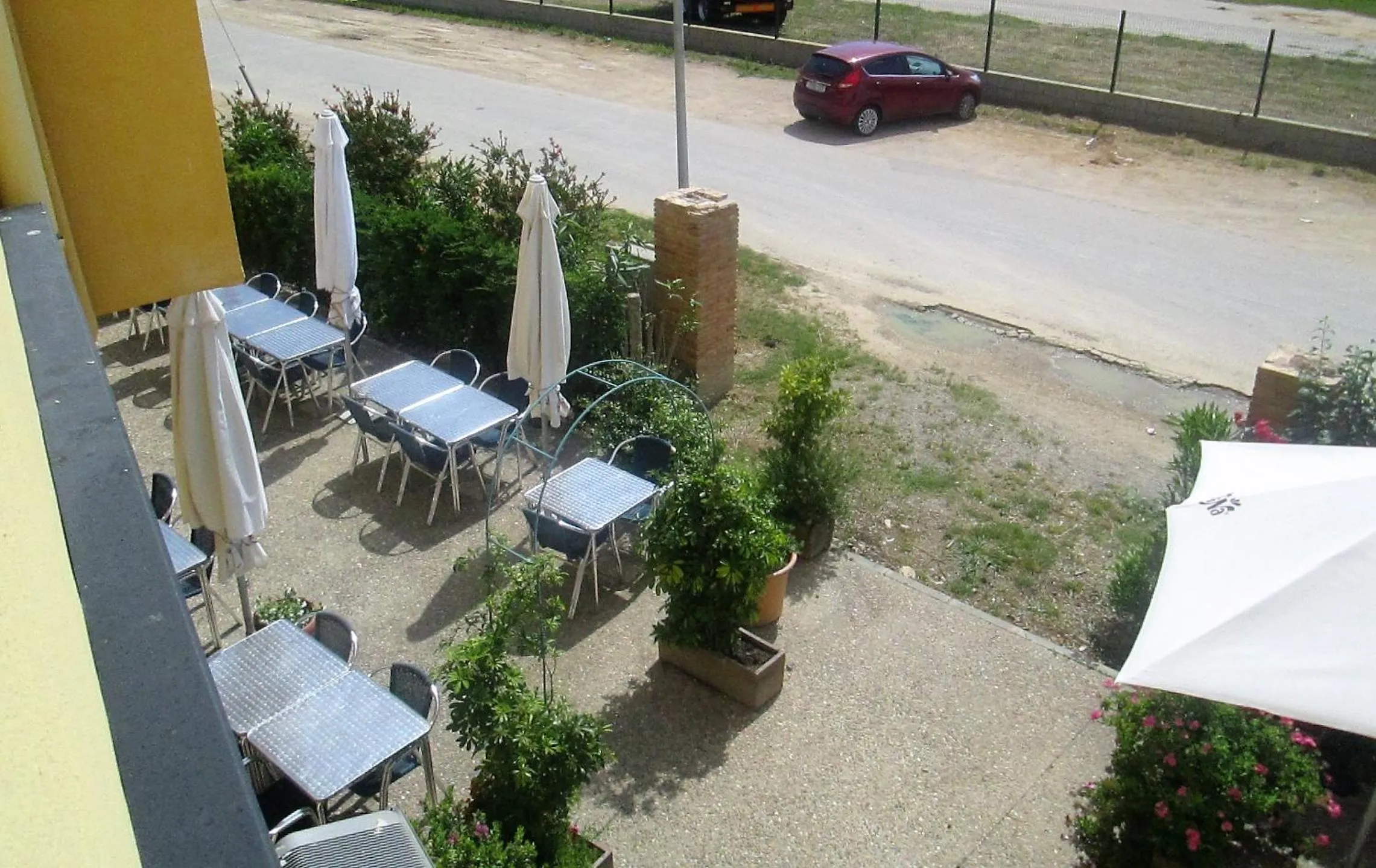 Patio in Hostal Avi Pep