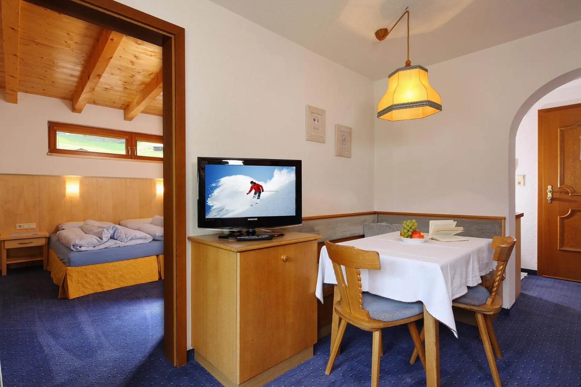 Dining area, Bed in Kristiania