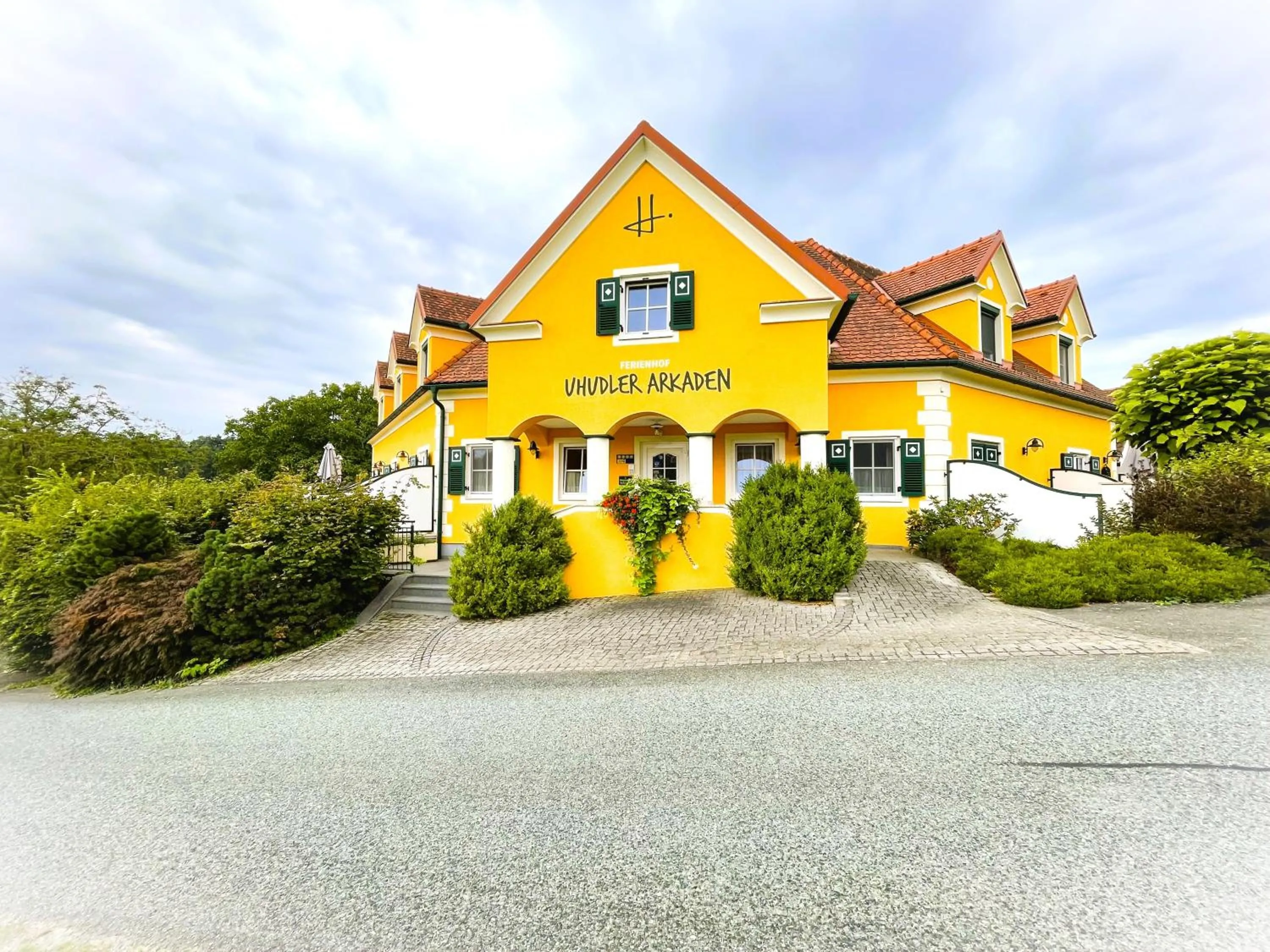 Ferienhof Uhudler-Arkaden