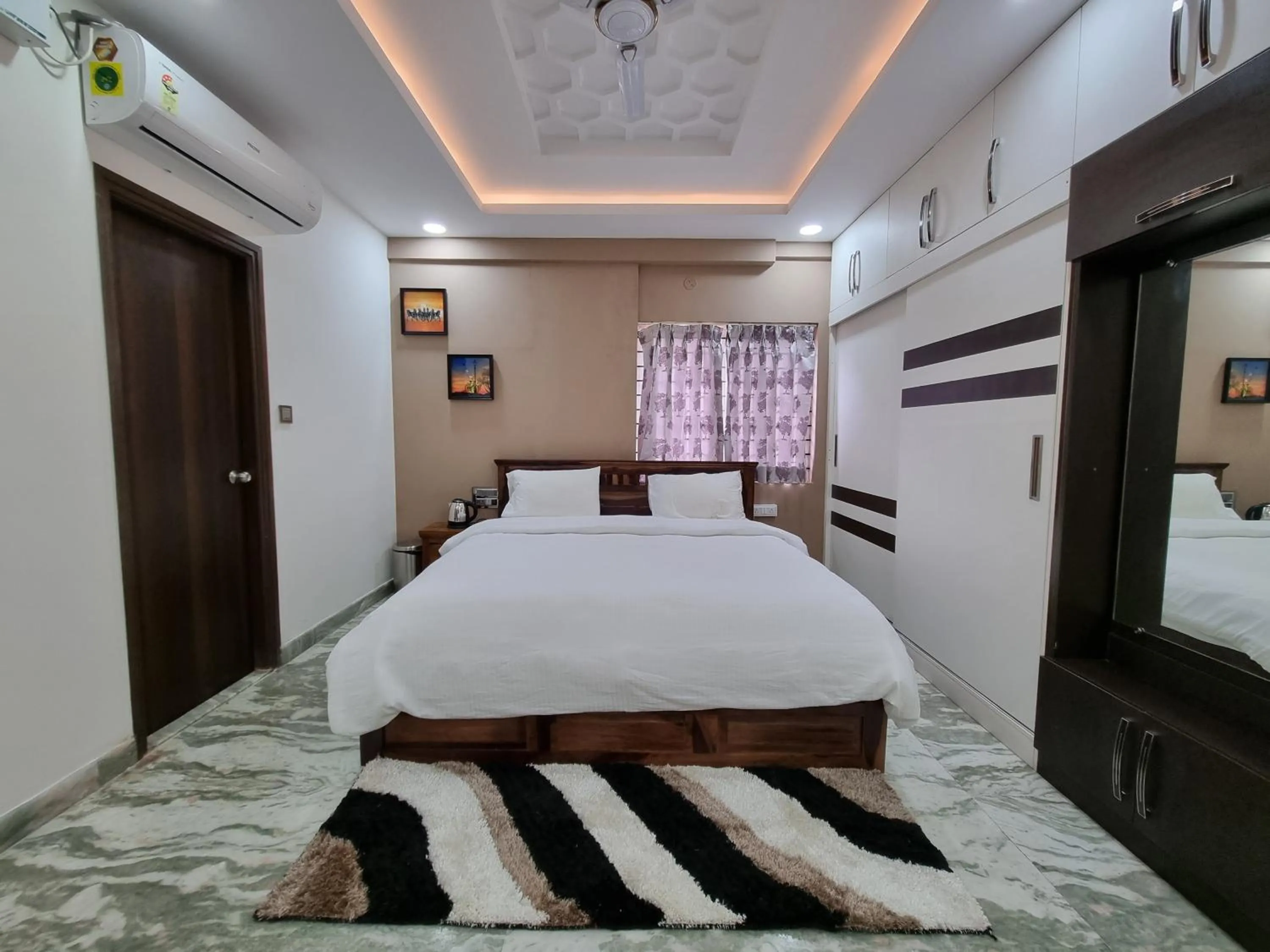 Bedroom, Bed in The Urban Nest