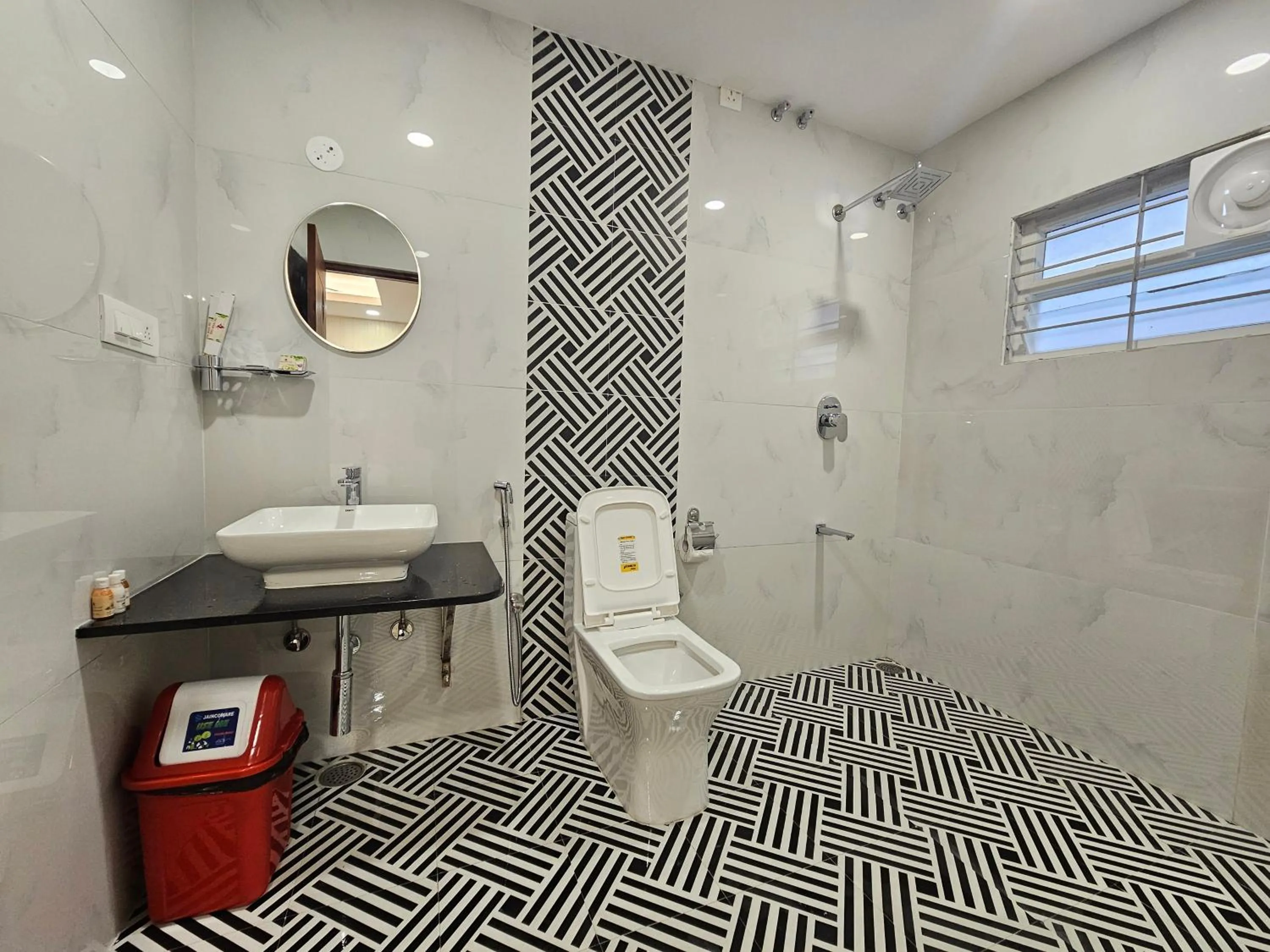 Shower in The Urban Nest