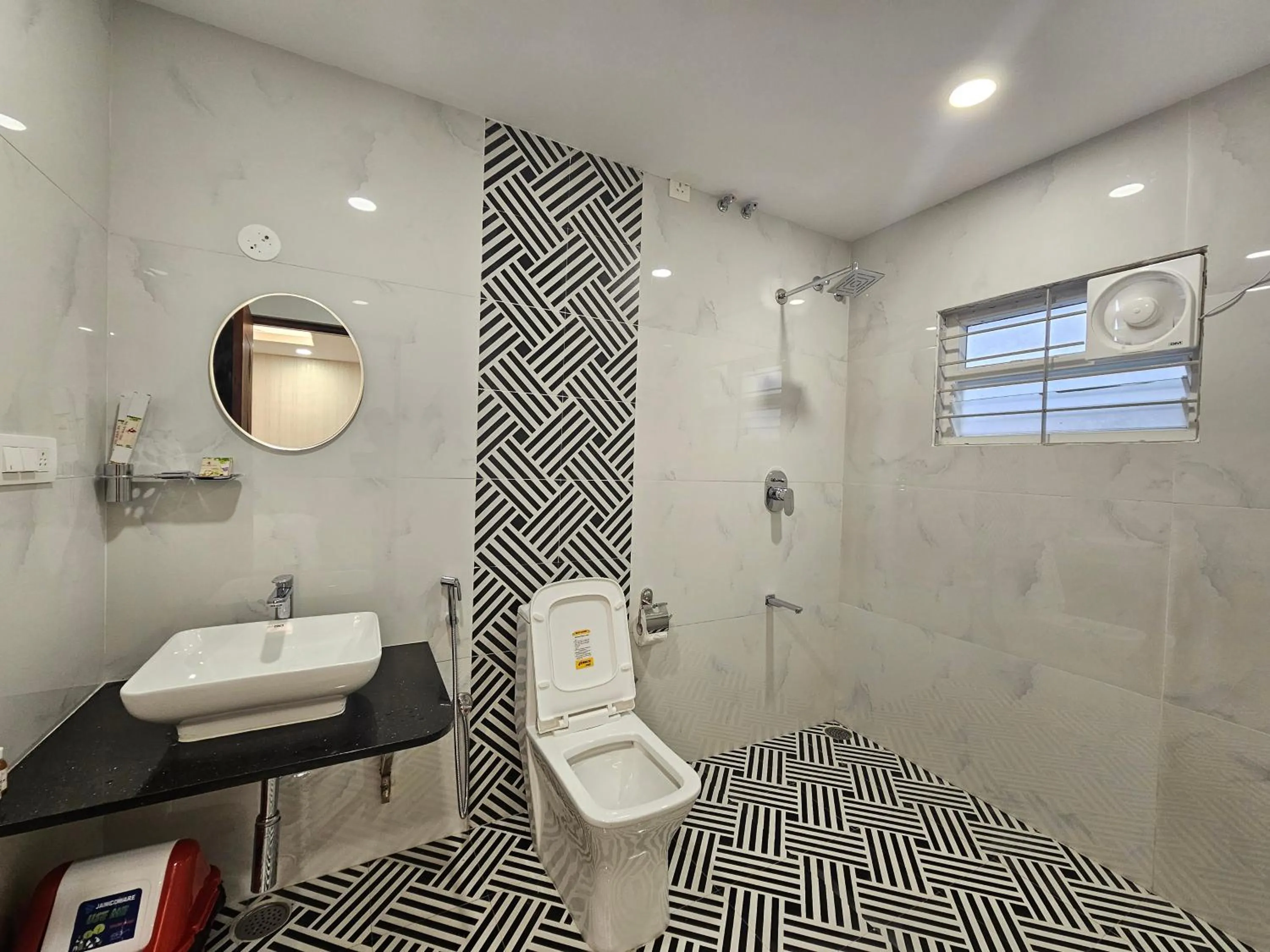 Shower in The Urban Nest