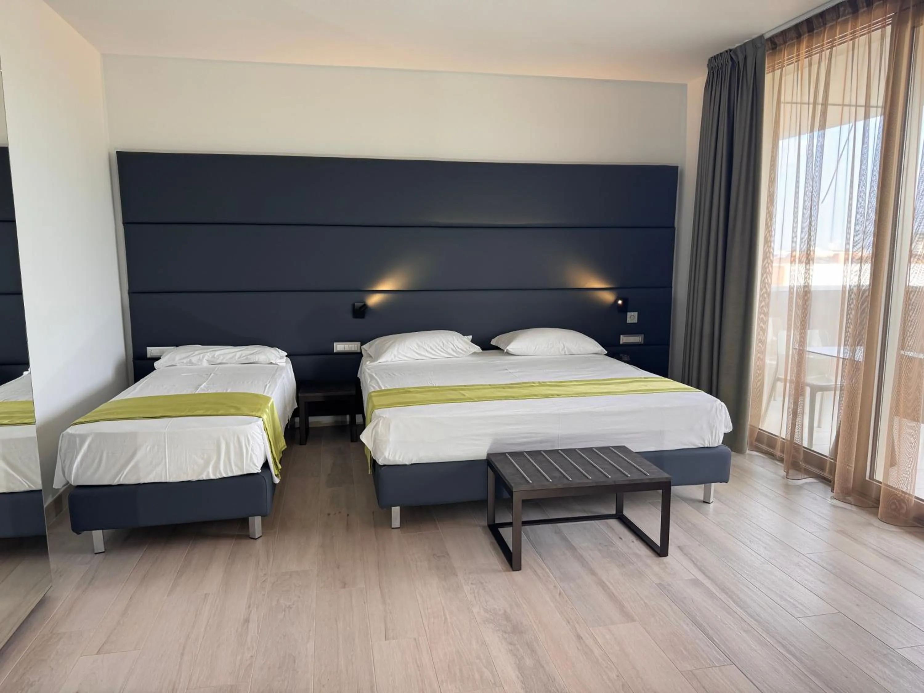 Bed in HOTEL VENICE BEACH HVB 34 Lifestyle 4 Superior