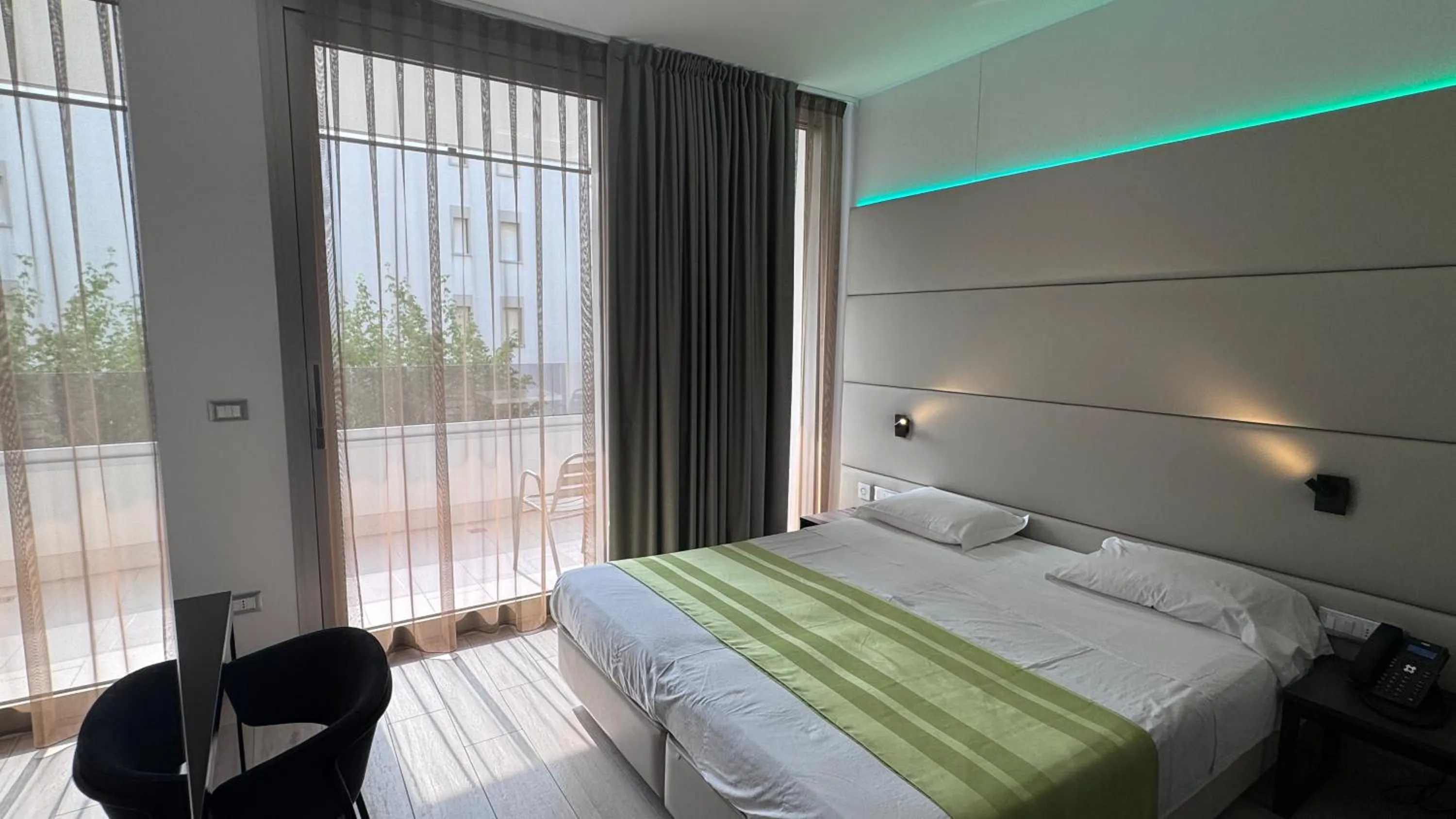 Bed in HOTEL VENICE BEACH HVB 34 Lifestyle 4 Superior