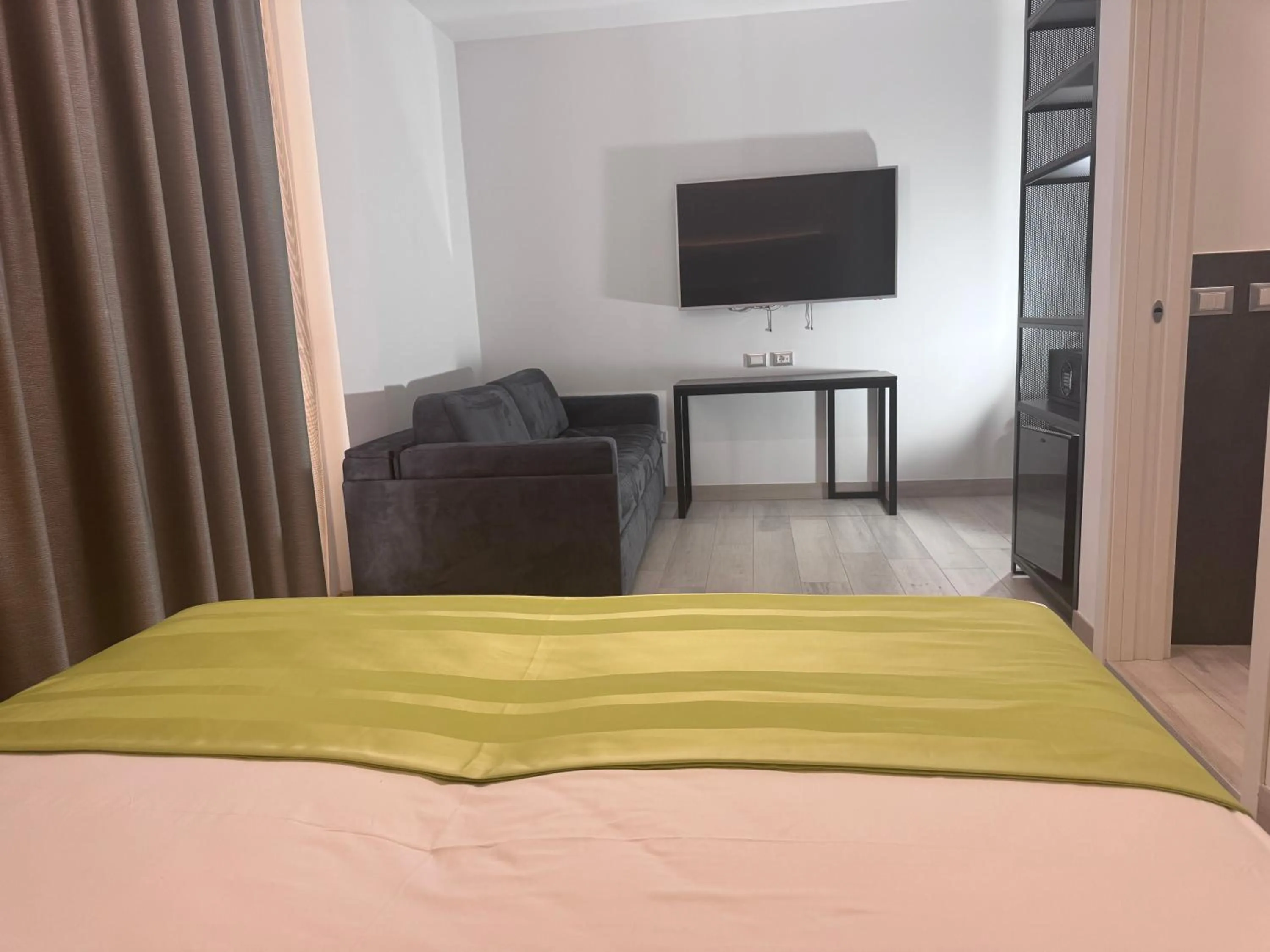 Bed in HOTEL VENICE BEACH HVB 34 Lifestyle 4 Superior