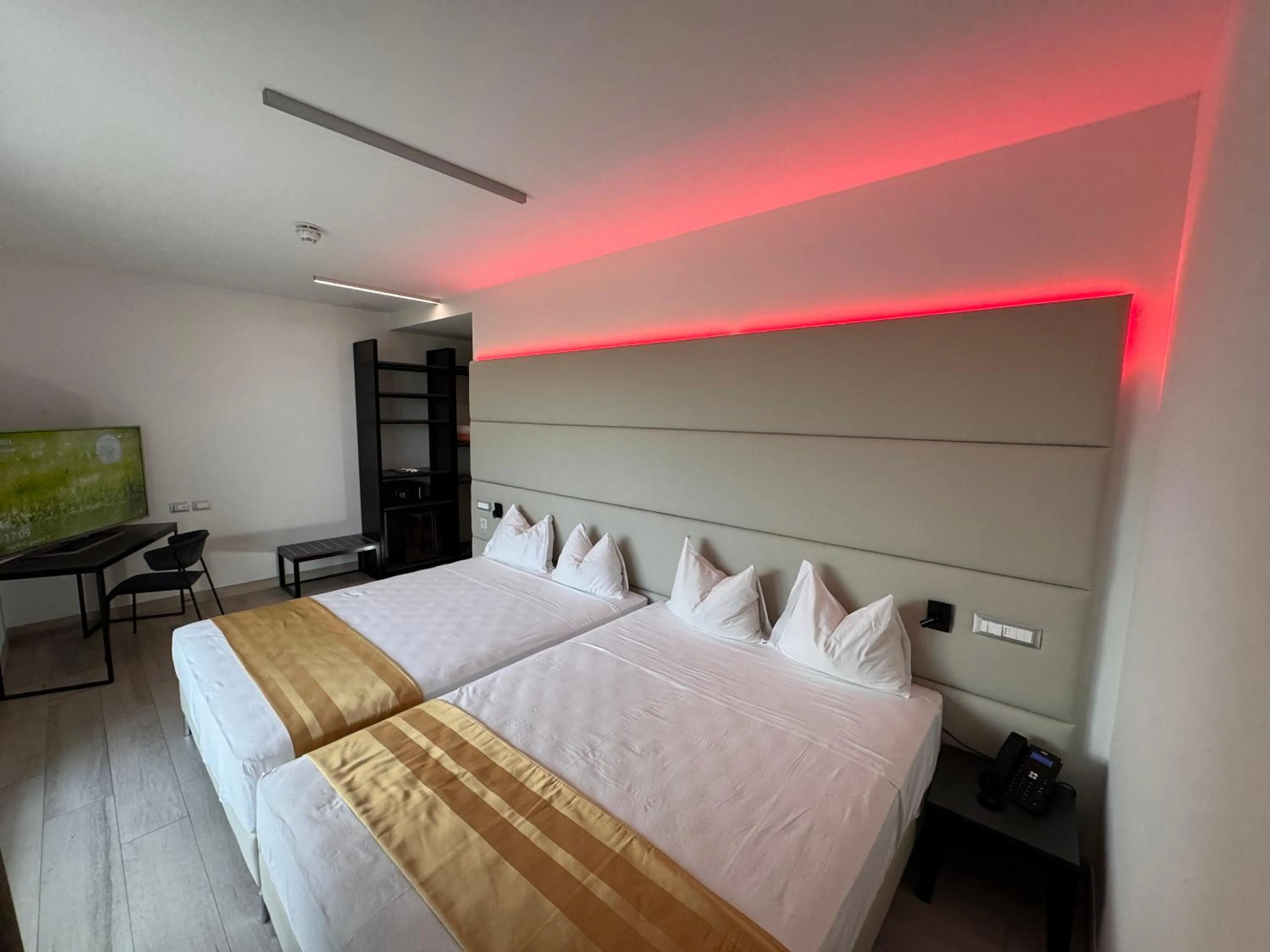 Bed in HOTEL VENICE BEACH HVB 34 Lifestyle 4 Superior