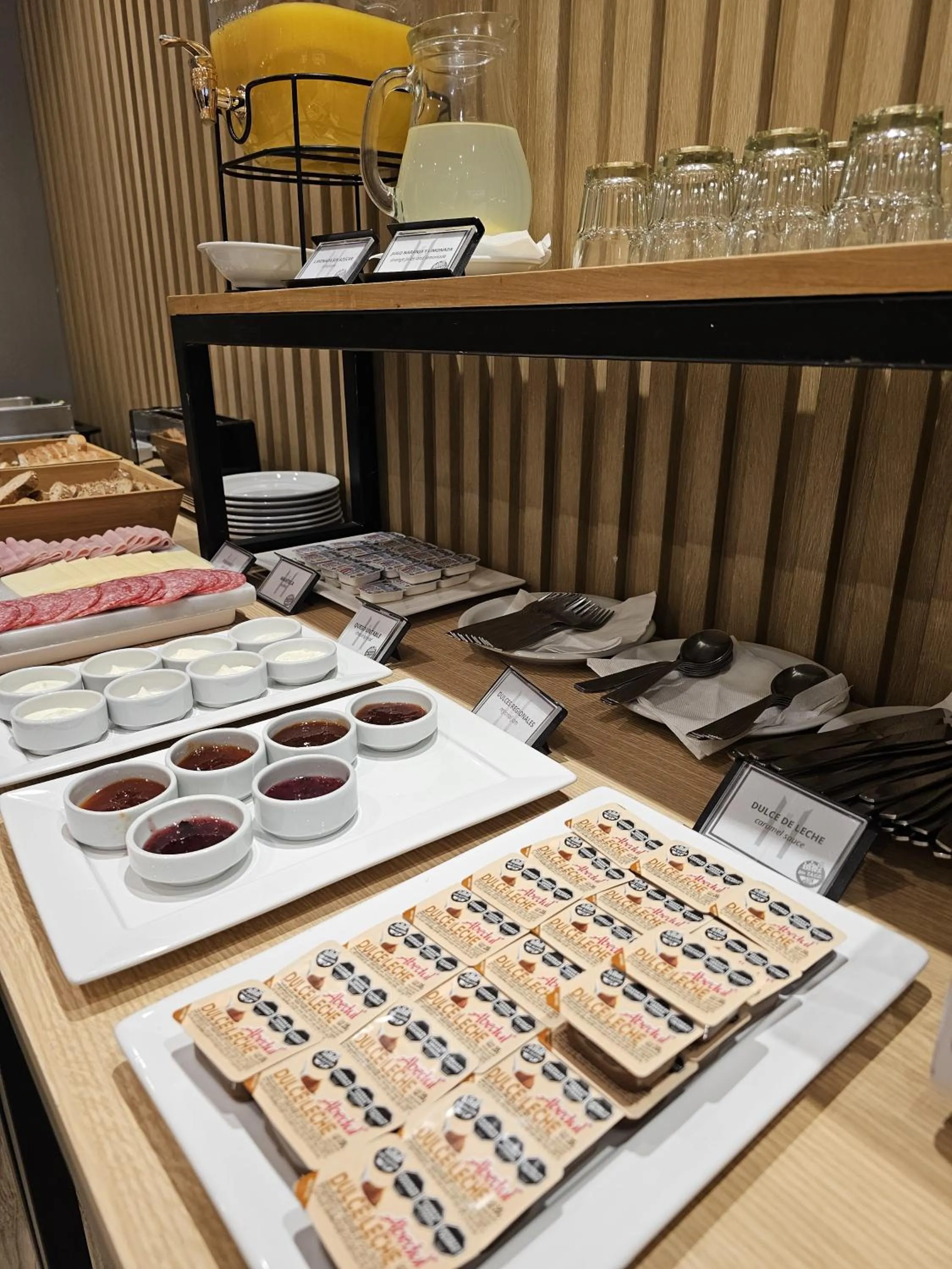 Breakfast in M383 Hotel Bariloche