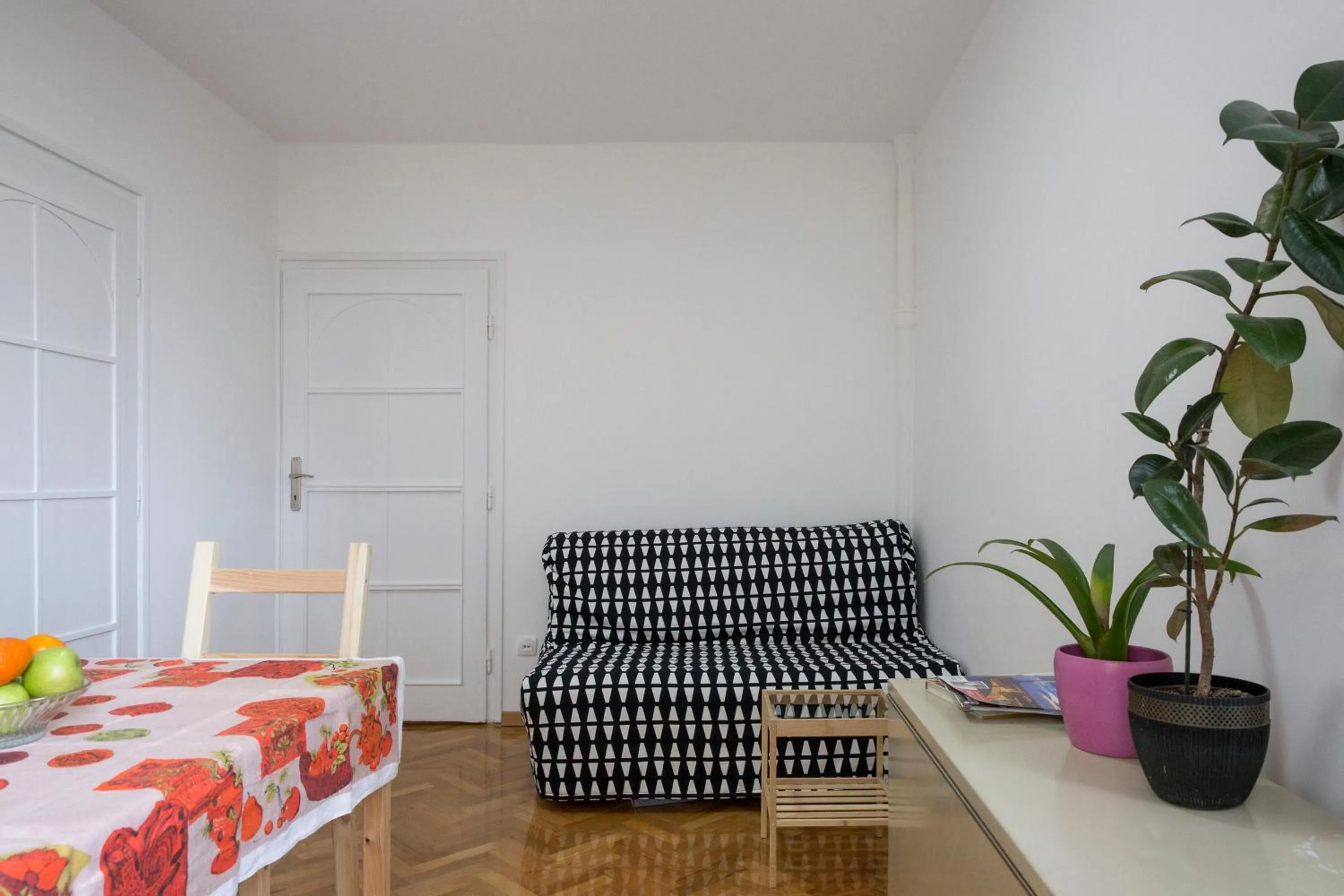 Living room, Bed in Apartment Slavija square/Clinical center of Serbia