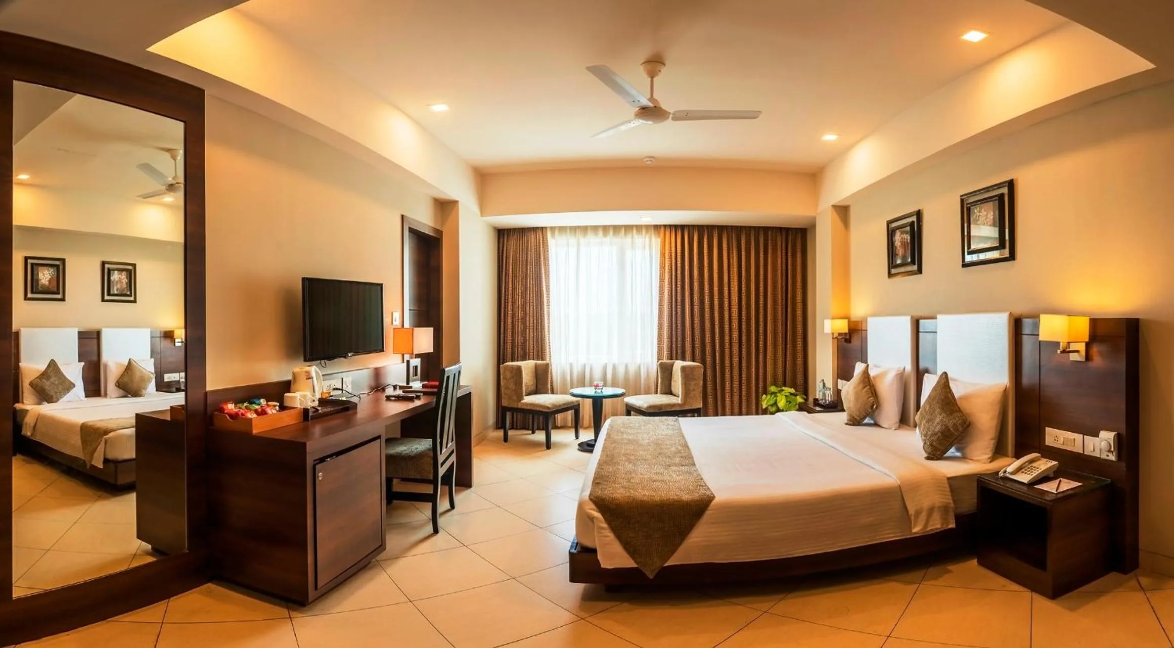 Photo of the whole room, Bed in Peerless Hotel Durgapur