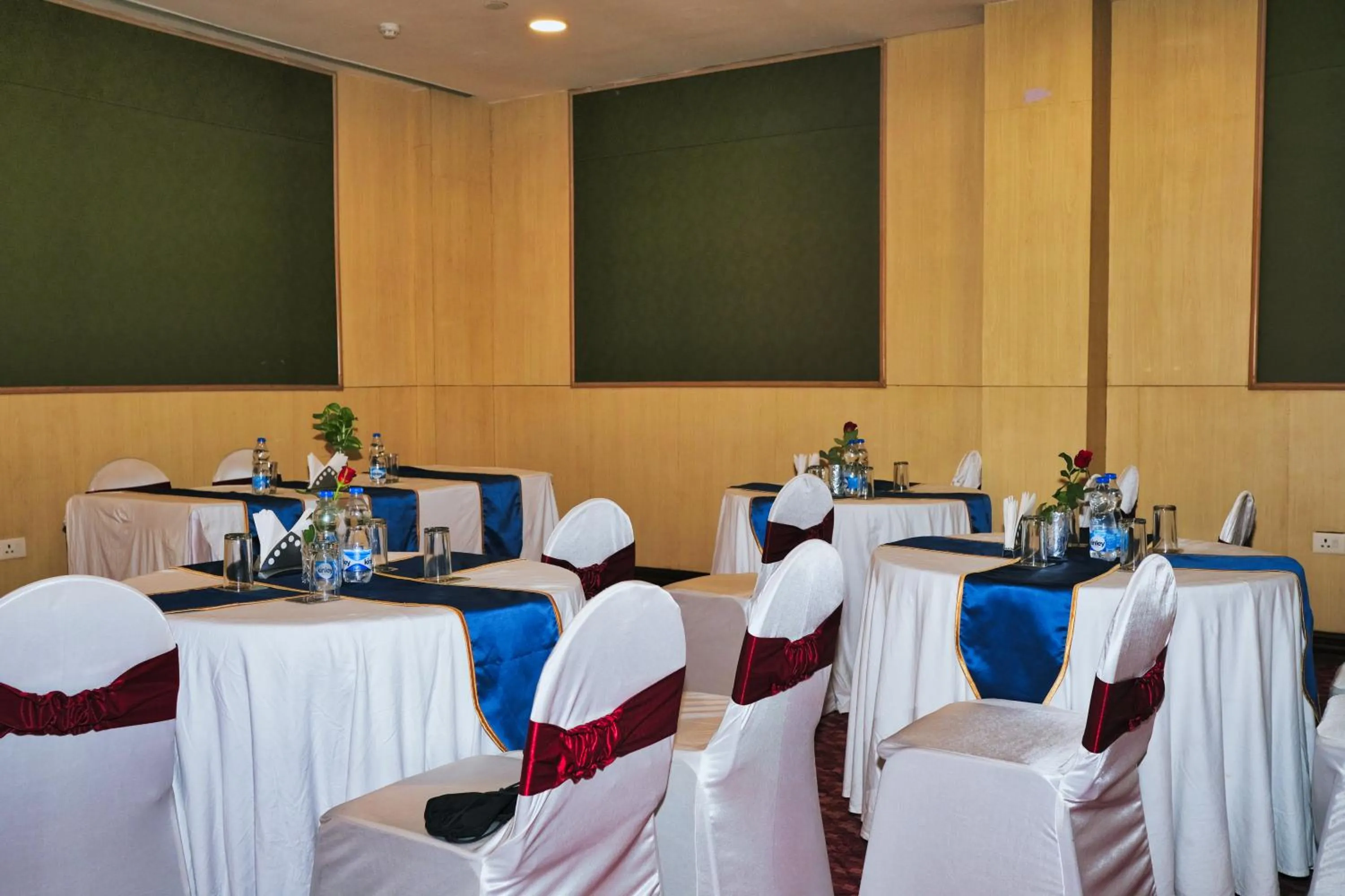 Banquet/Function facilities in Peerless Hotel Durgapur