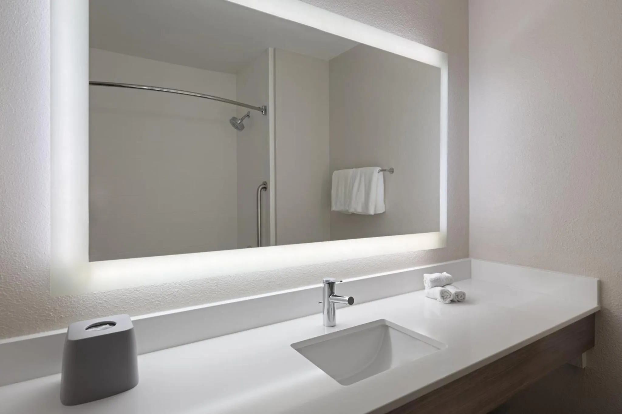 Bathroom in Holiday Inn Express Sheboygan-Kohler / I-43 by IHG