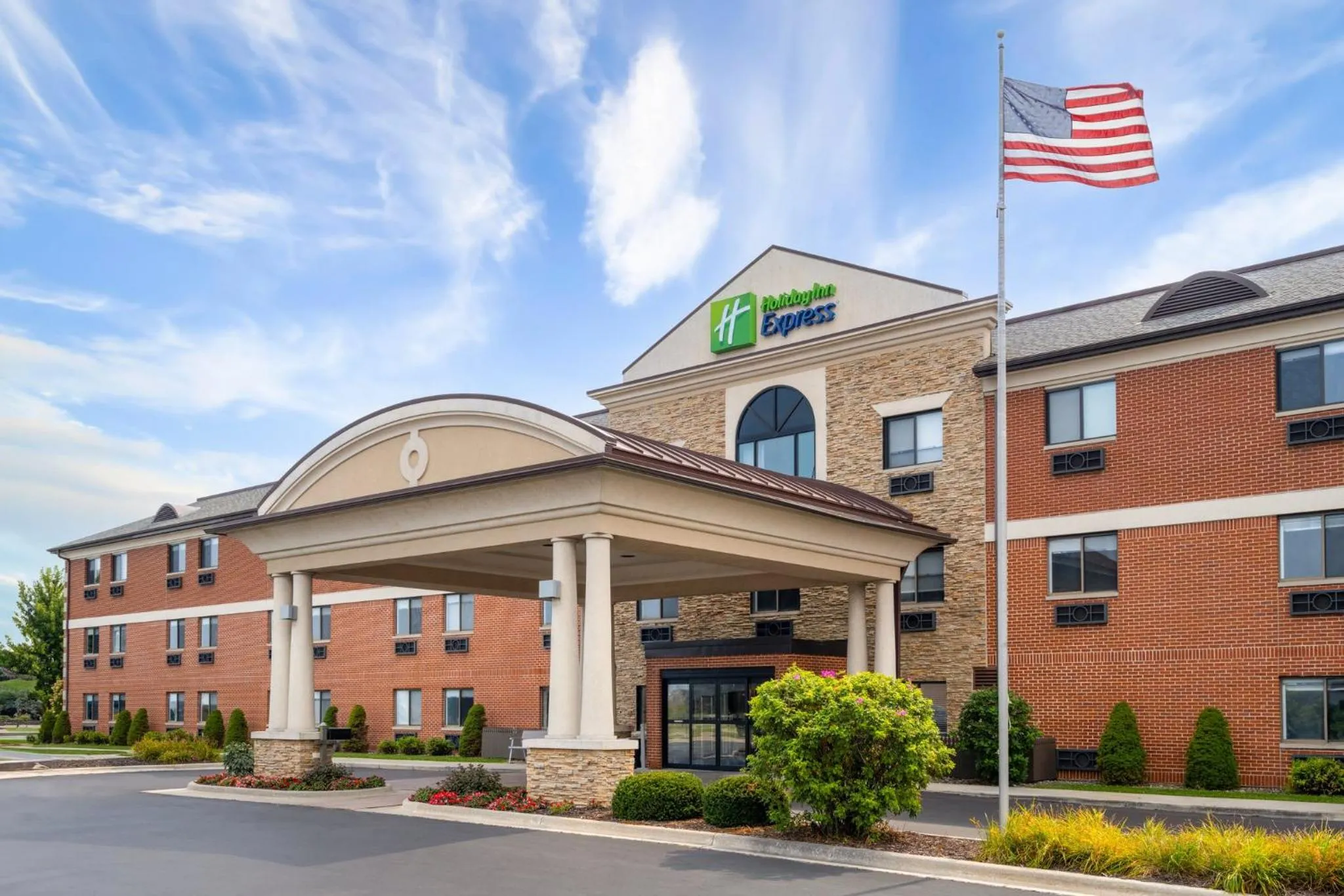 Property building in Holiday Inn Express Sheboygan-Kohler / I-43 by IHG