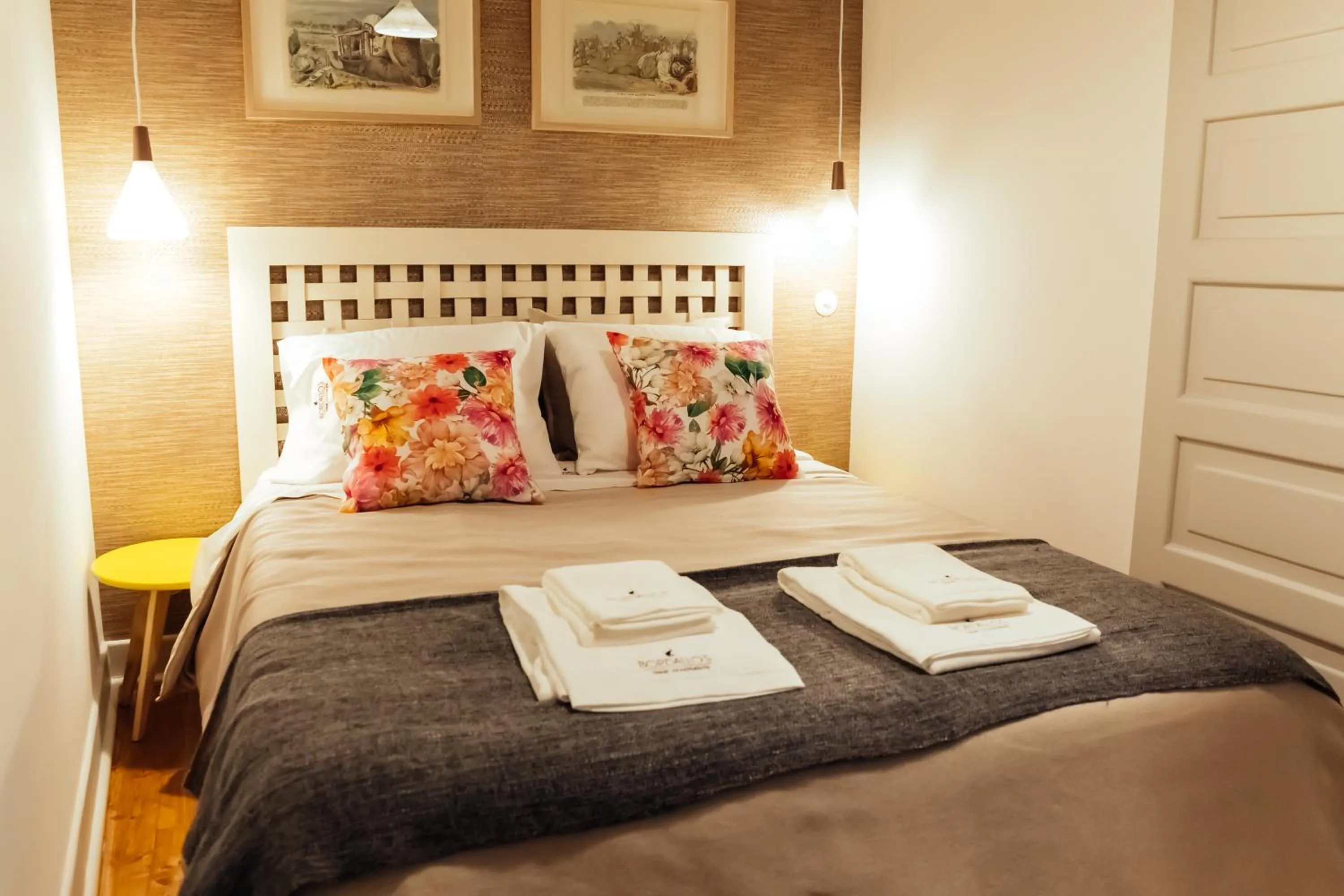 Bed in Bordallo's Prime Apartments